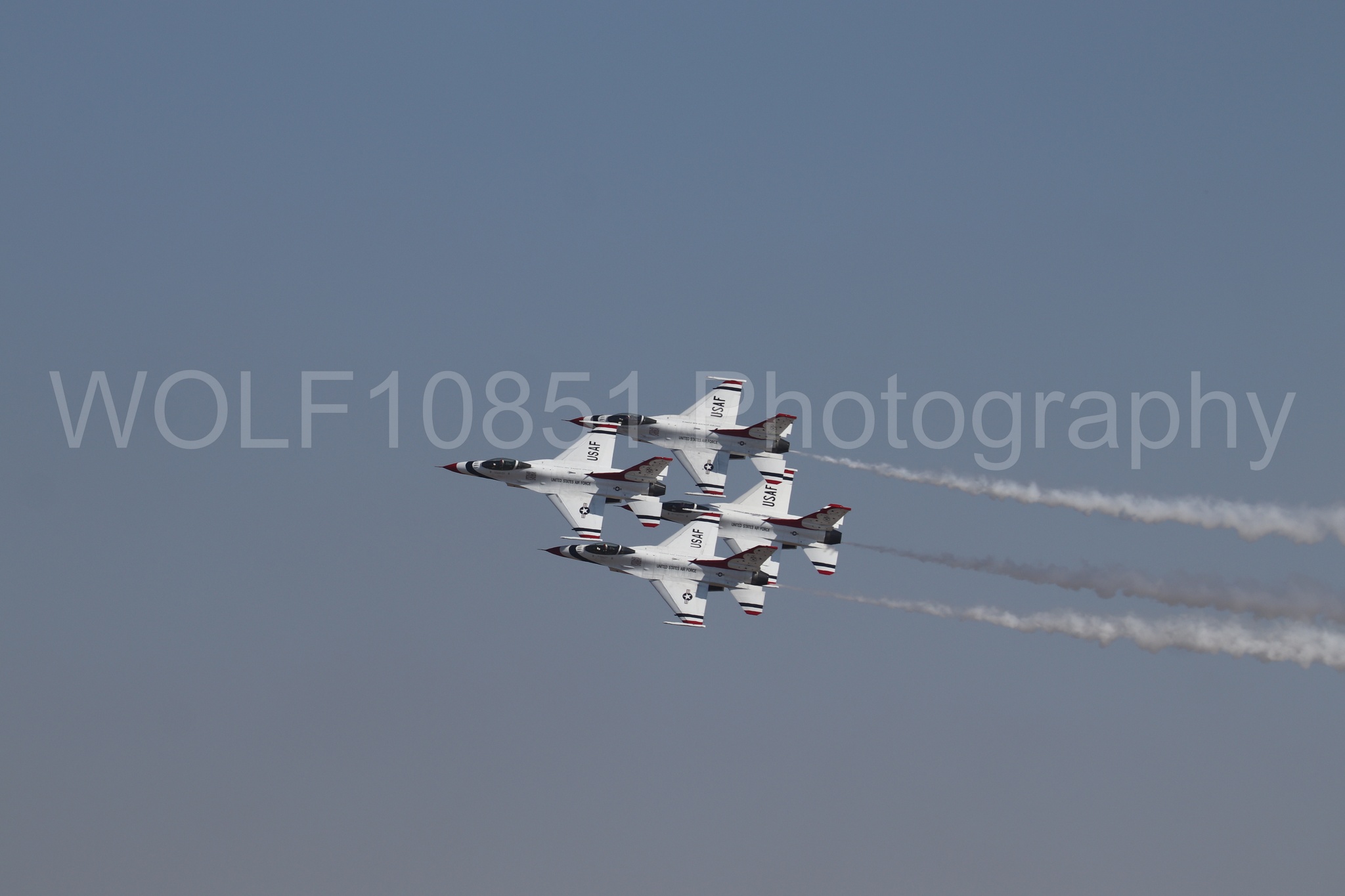 Aviation photography by WOLF10851 featuring F-16 Fighting Falcon, Thunderbirds.