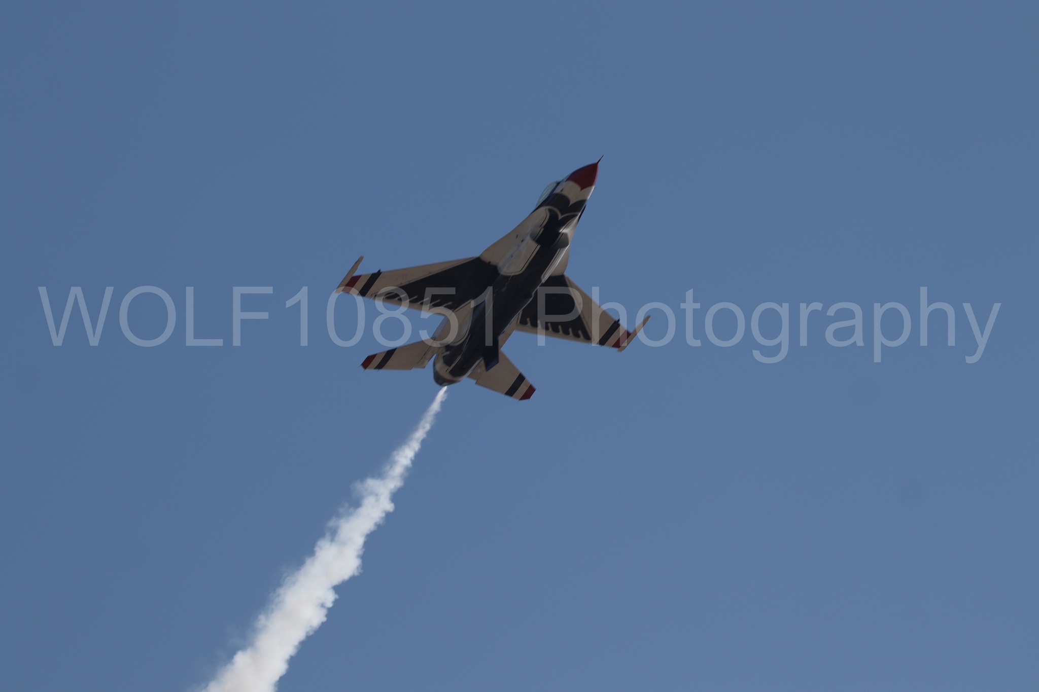 Aviation photography by WOLF10851 featuring F-16 Fighting Falcon, Thunderbirds, California Capital Airshow 2023.