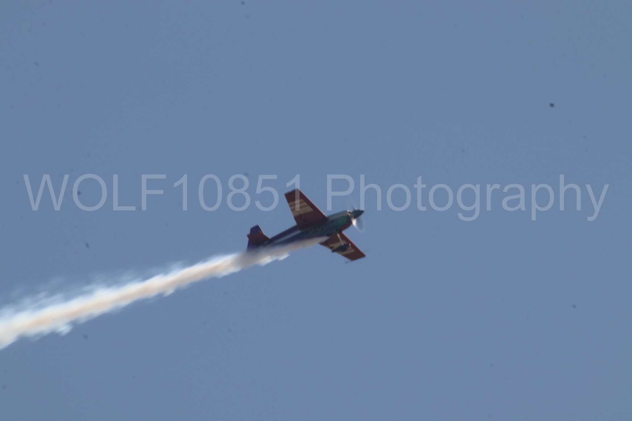 Aviation photography by WOLF10851 featuring Edge 540, Bill Stein, Bill Stein Airshows.