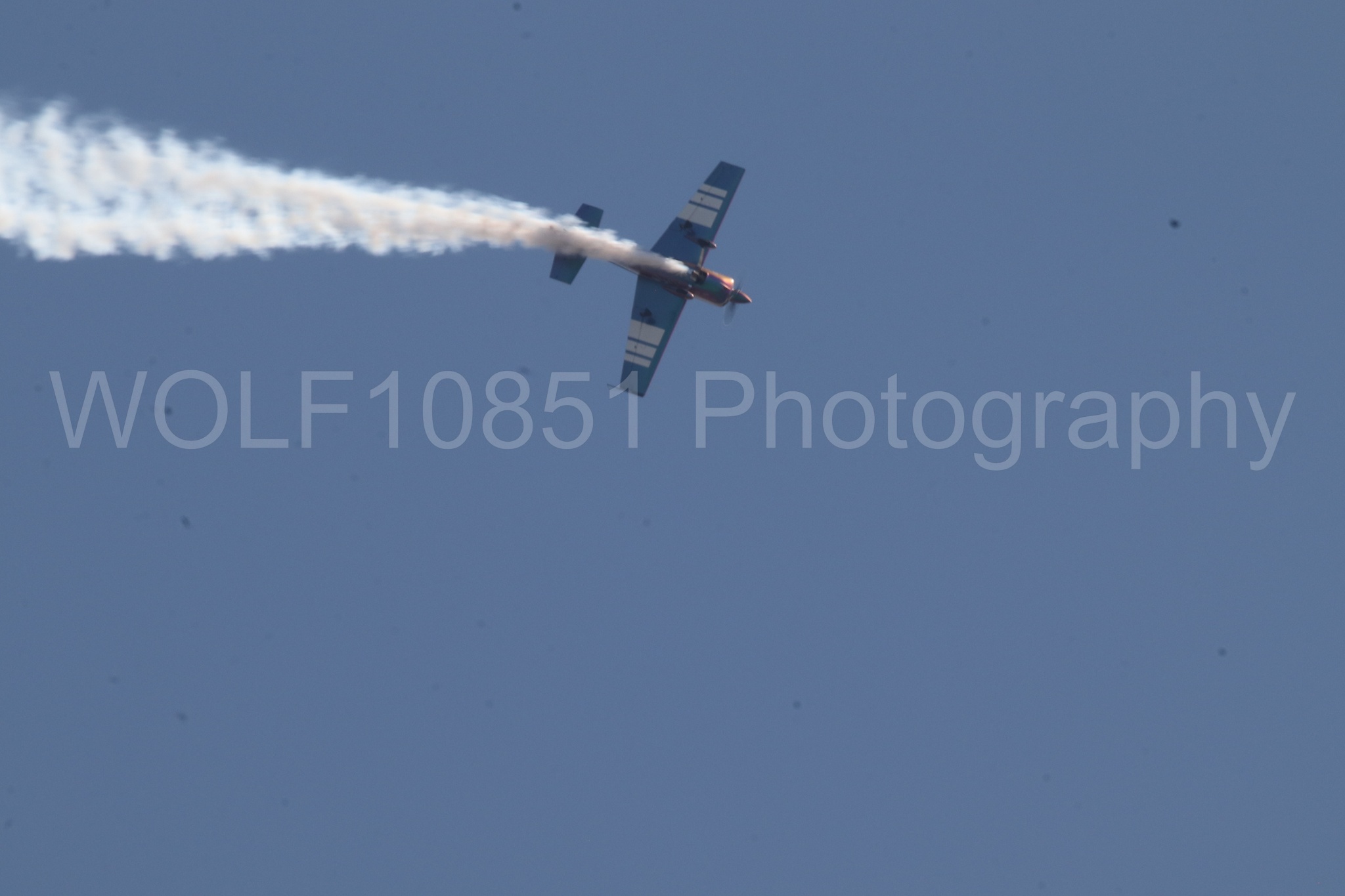 Aviation photography by WOLF10851 featuring Edge 540, Bill Stein, Bill Stein Airshows.