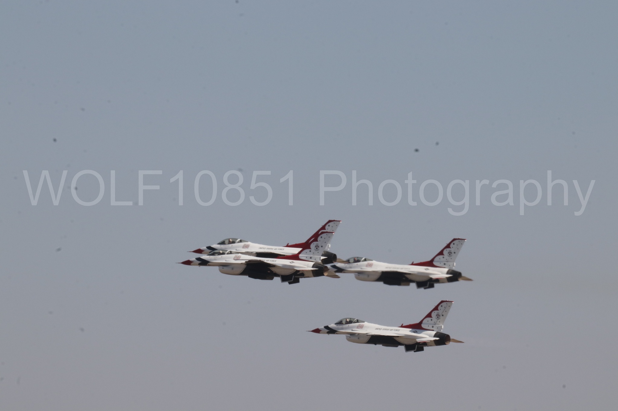 Aviation photography by WOLF10851 featuring F-16 Fighting Falcon, Thunderbirds, California Capital Airshow 2023.