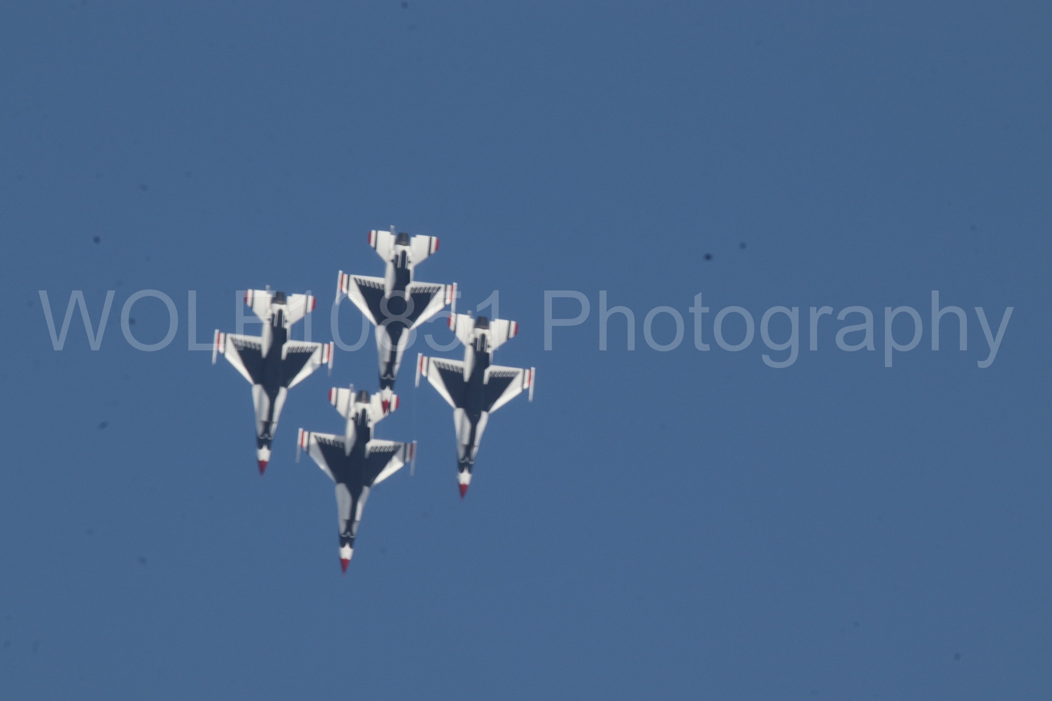 Aviation photography by WOLF10851 featuring F-16 Fighting Falcon, Thunderbirds, California Capital Airshow 2023.