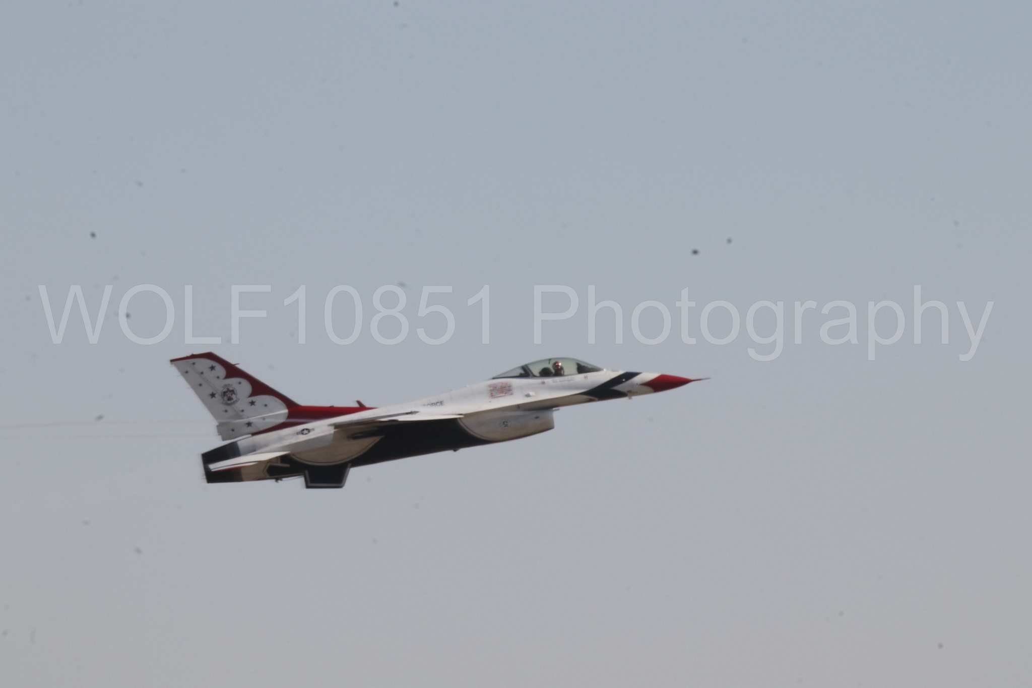 Aviation photography by WOLF10851 featuring F-16 Fighting Falcon, Thunderbirds, California Capital Airshow 2023.