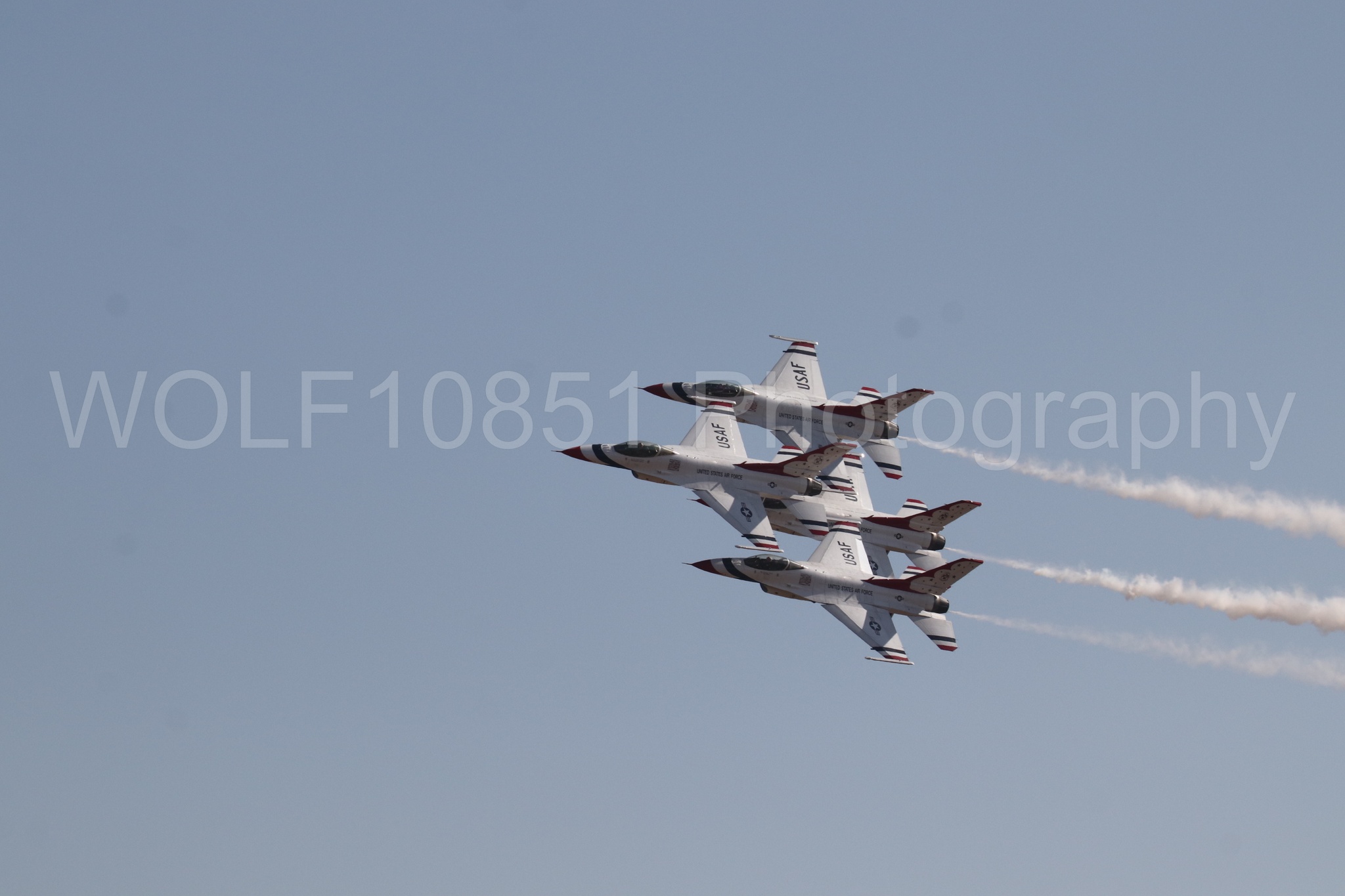 Aviation photography by WOLF10851 featuring F-16 Fighting Falcon, Thunderbirds, California Capital Airshow 2023.