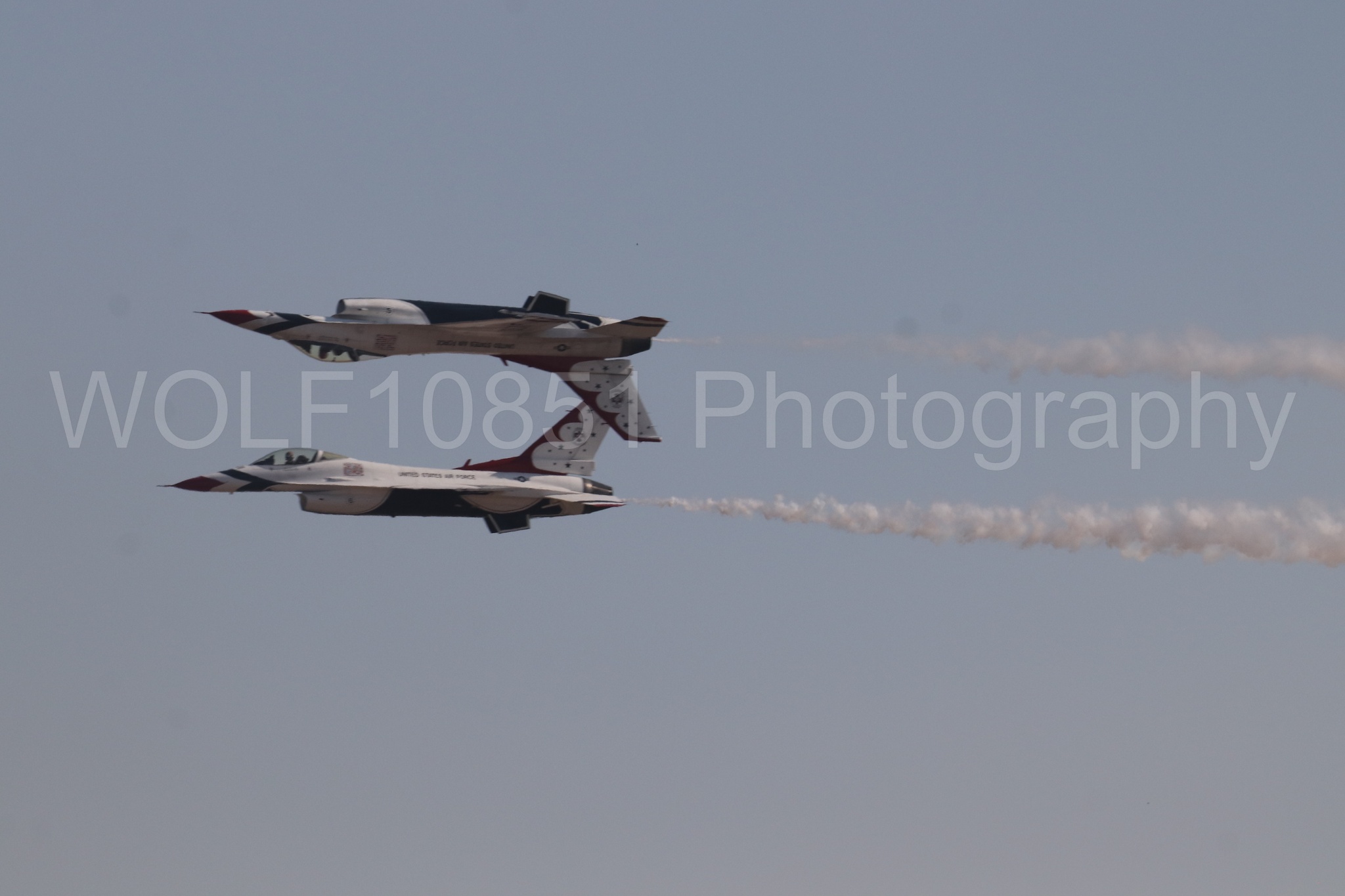Aviation photography by WOLF10851 featuring F-16 Fighting Falcon, Thunderbirds, California Capital Airshow 2023.