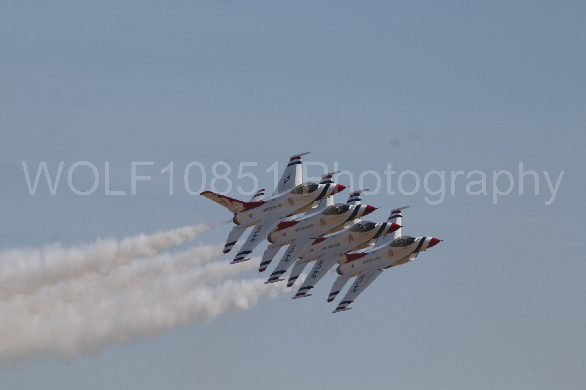 Aviation photography by WOLF10851 featuring F-16 Fighting Falcon, Thunderbirds, California Capital Airshow 2023.
