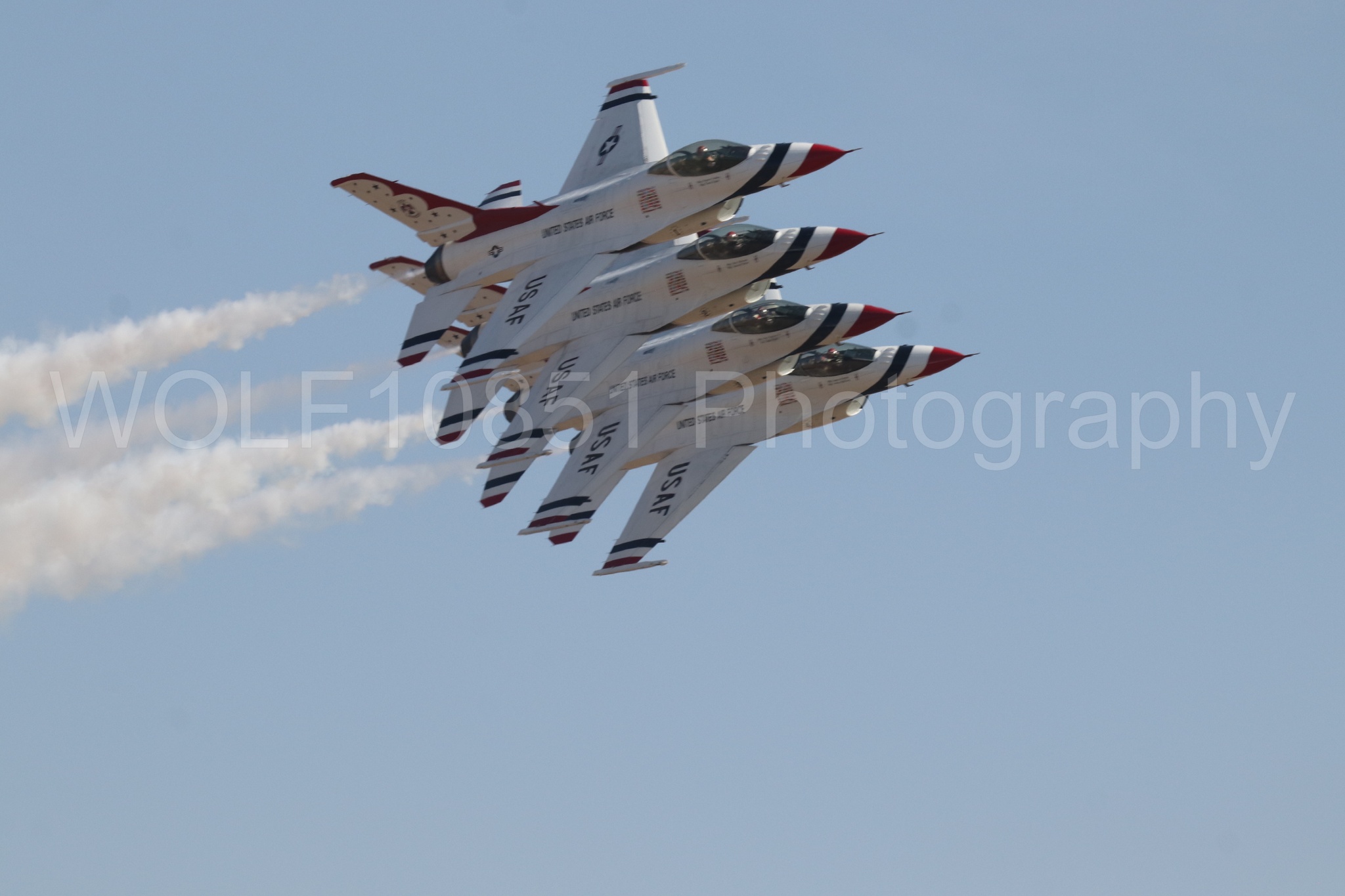 Aviation photography by WOLF10851 featuring F-16 Fighting Falcon, Thunderbirds, California Capital Airshow 2023.