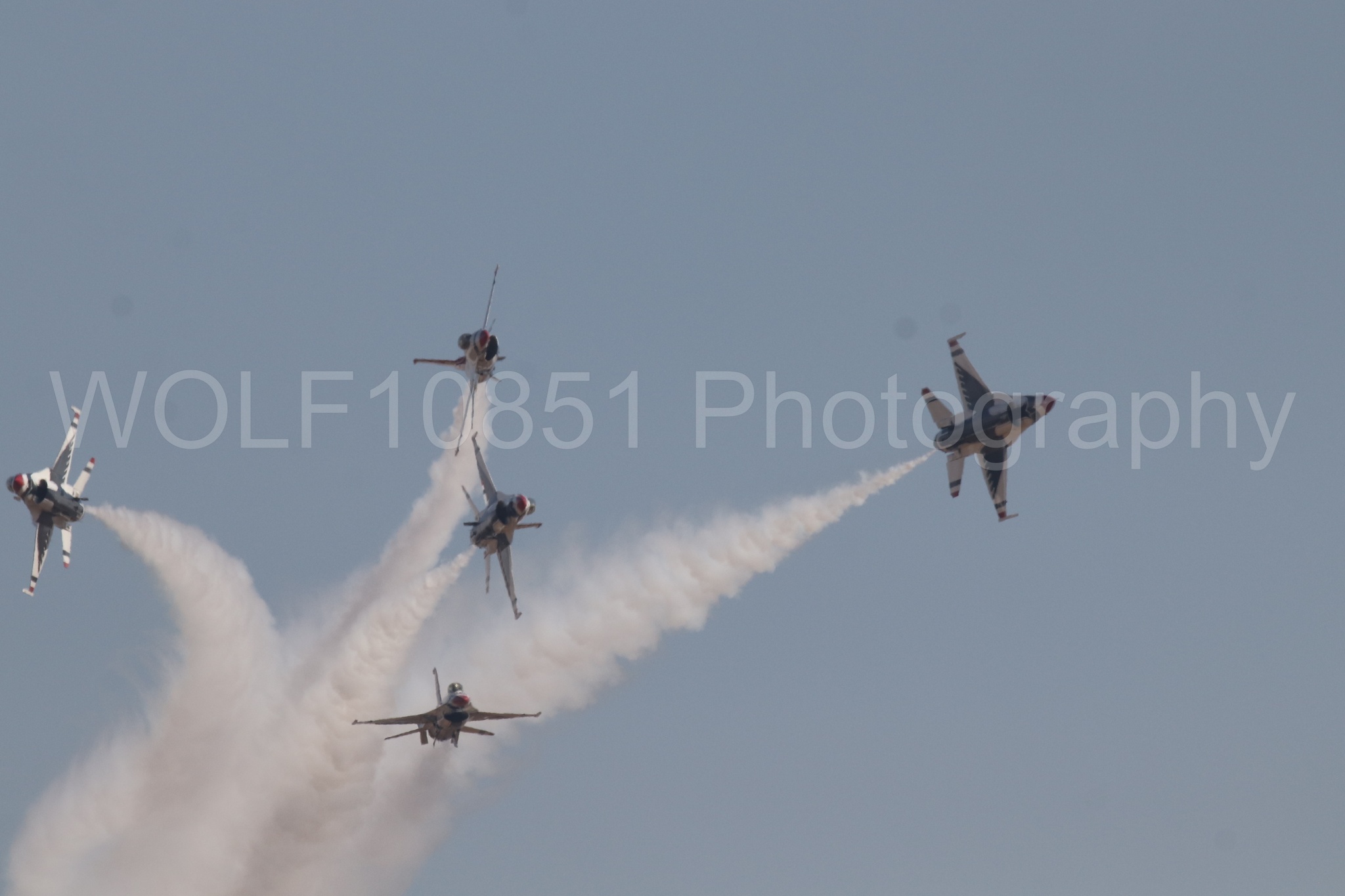 Aviation photography by WOLF10851 featuring F-16 Fighting Falcon, Thunderbirds.