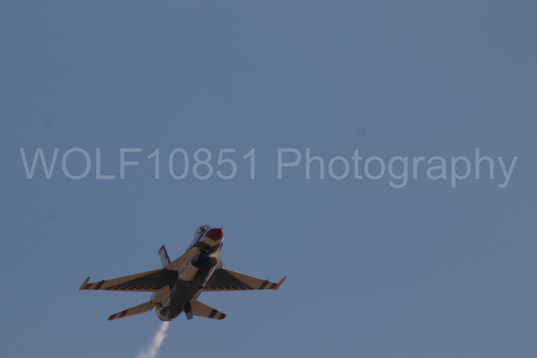 Aviation photography by WOLF10851 featuring F-16 Fighting Falcon, Thunderbirds.