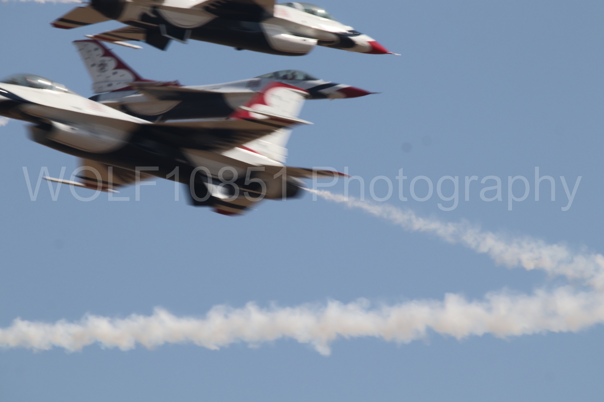 Aviation photography by WOLF10851 featuring F-16 Fighting Falcon, Thunderbirds, California Capital Airshow 2023.