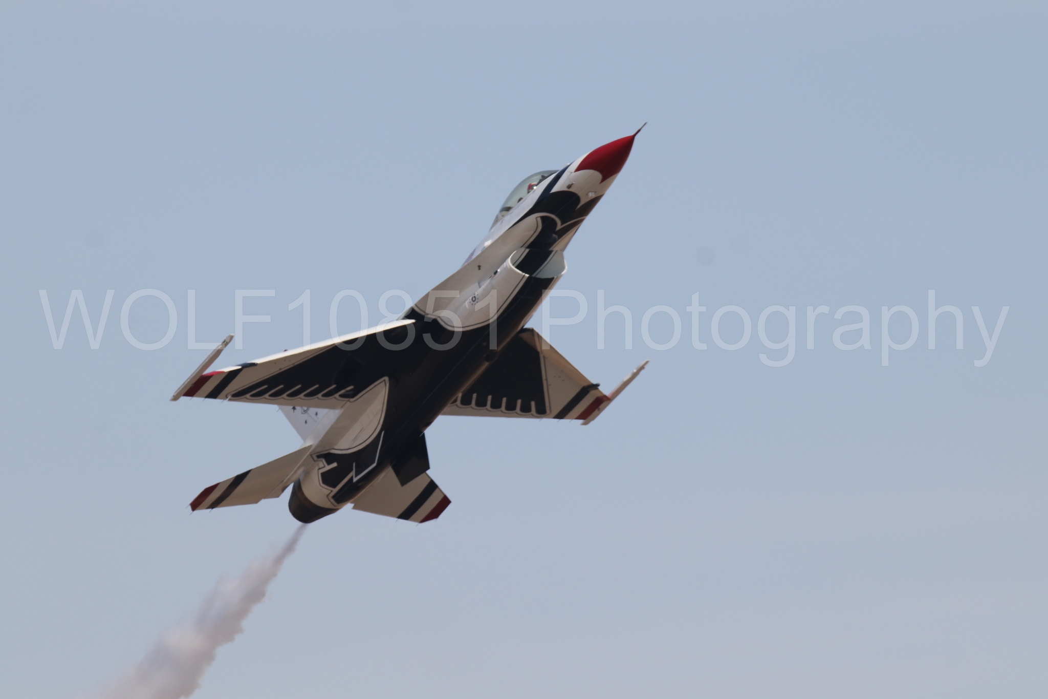 Aviation photography by WOLF10851 featuring F-16 Fighting Falcon, Thunderbirds, California Capital Airshow 2023.