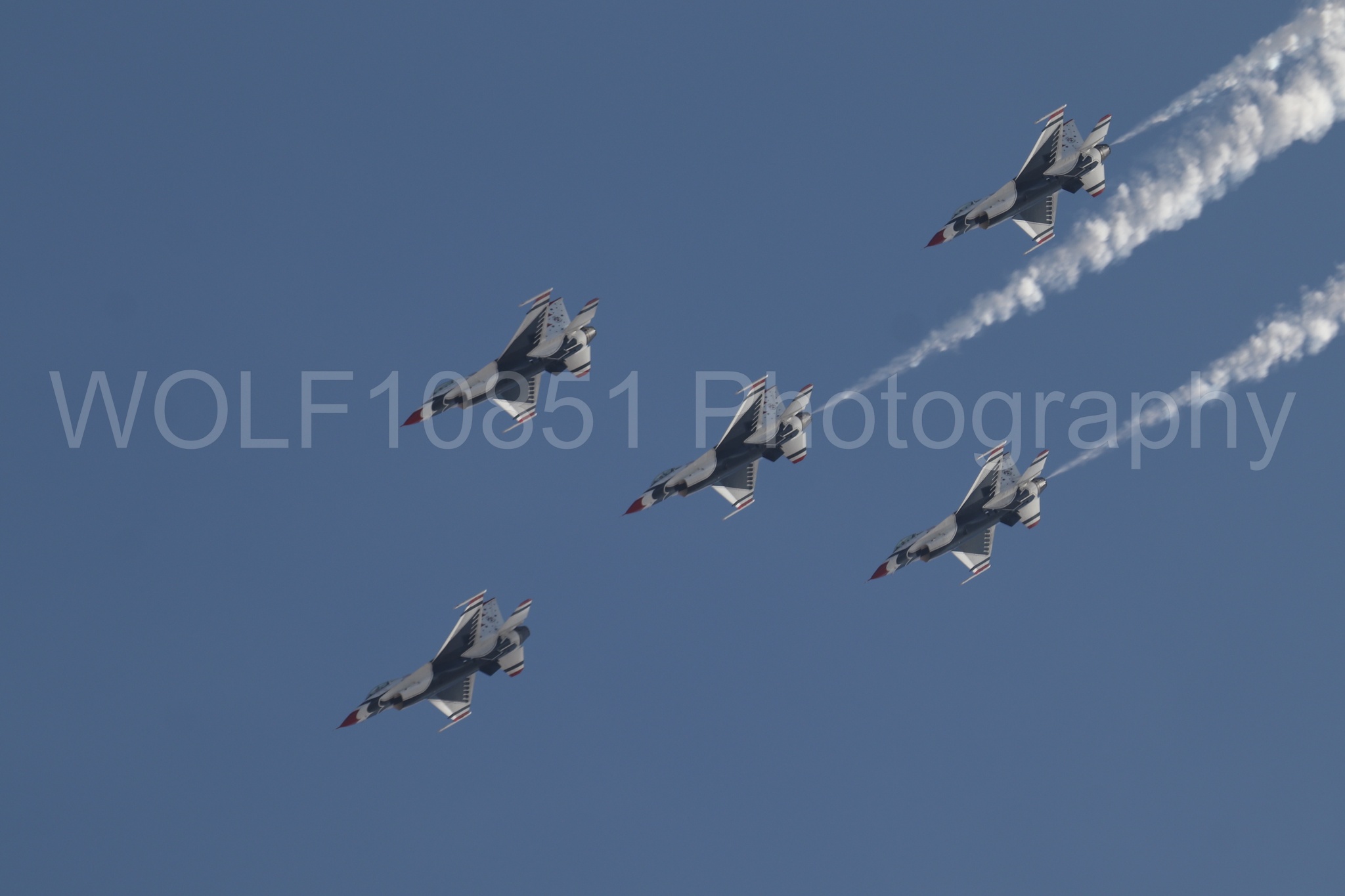 Aviation photography by WOLF10851 featuring F-16 Fighting Falcon, Thunderbirds.