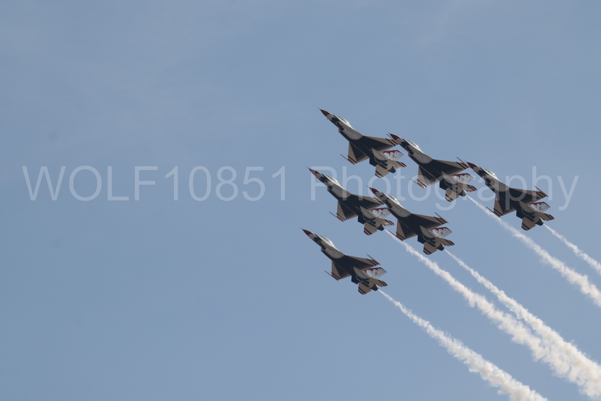 Aviation photography by WOLF10851 featuring F-16 Fighting Falcon, Thunderbirds, California Capital Airshow 2023.