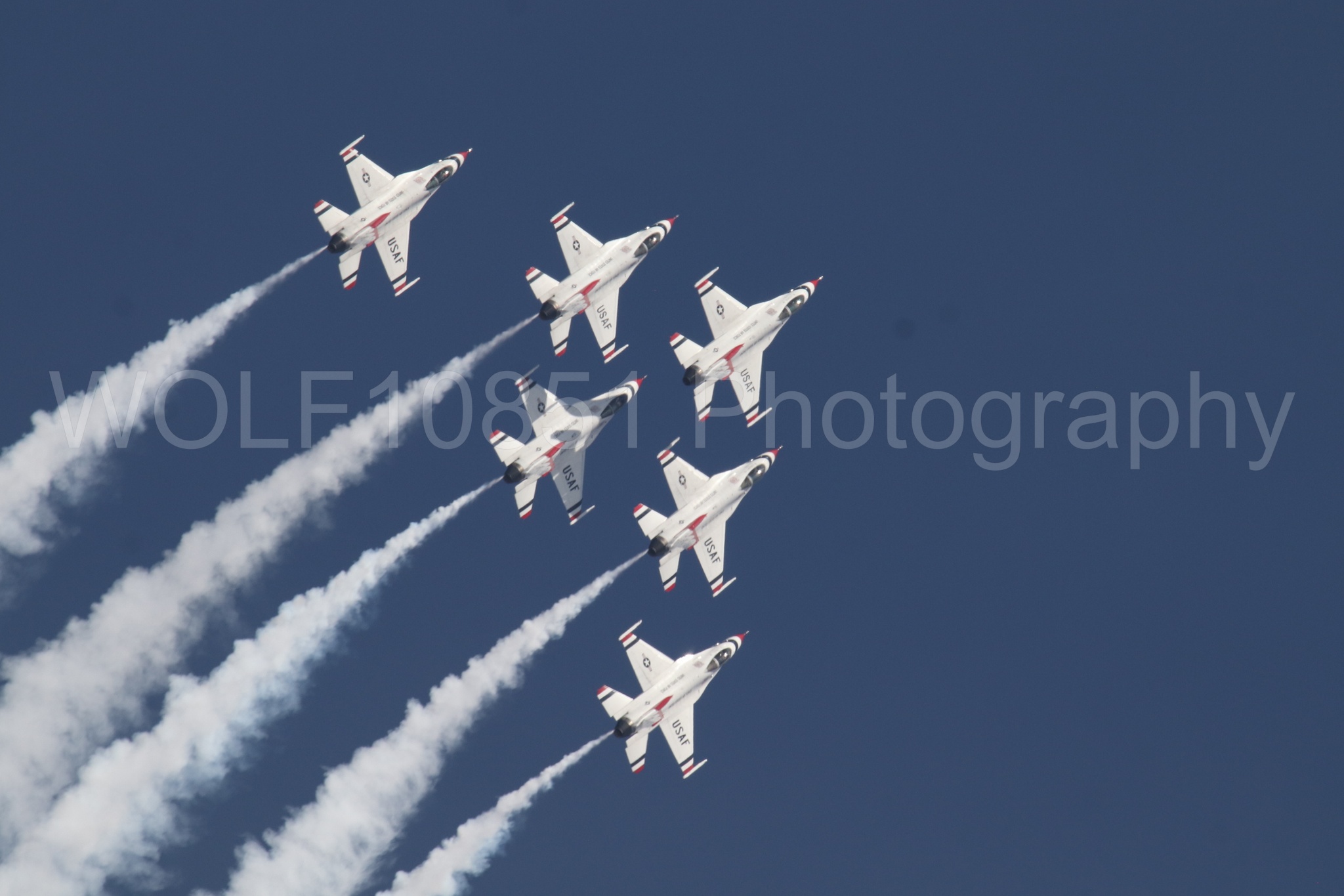 Aviation photography by WOLF10851 featuring F-16 Fighting Falcon, Thunderbirds, California Capital Airshow 2023.