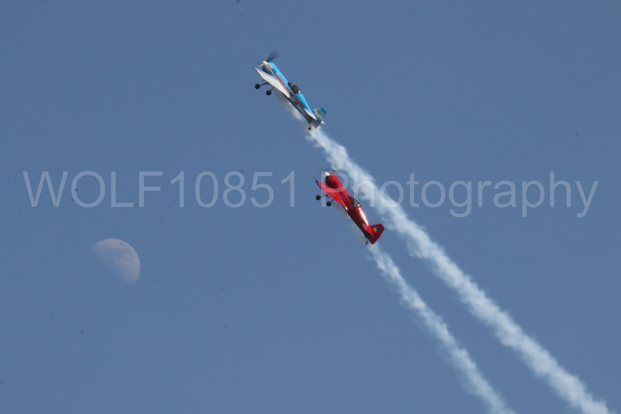 Aviation photography by WOLF10851 featuring Sukhoi West Demo Team, SU-26.