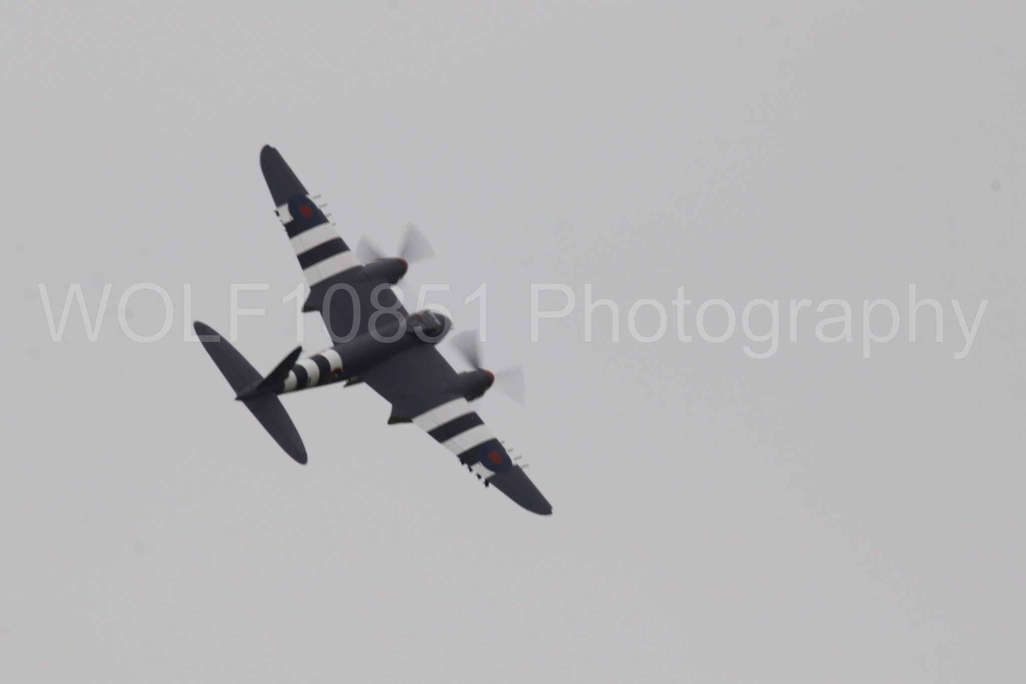 Aviation photography by WOLF10851 featuring California Capital Airshow 2025, de Havilland DH.98 Mosquito.