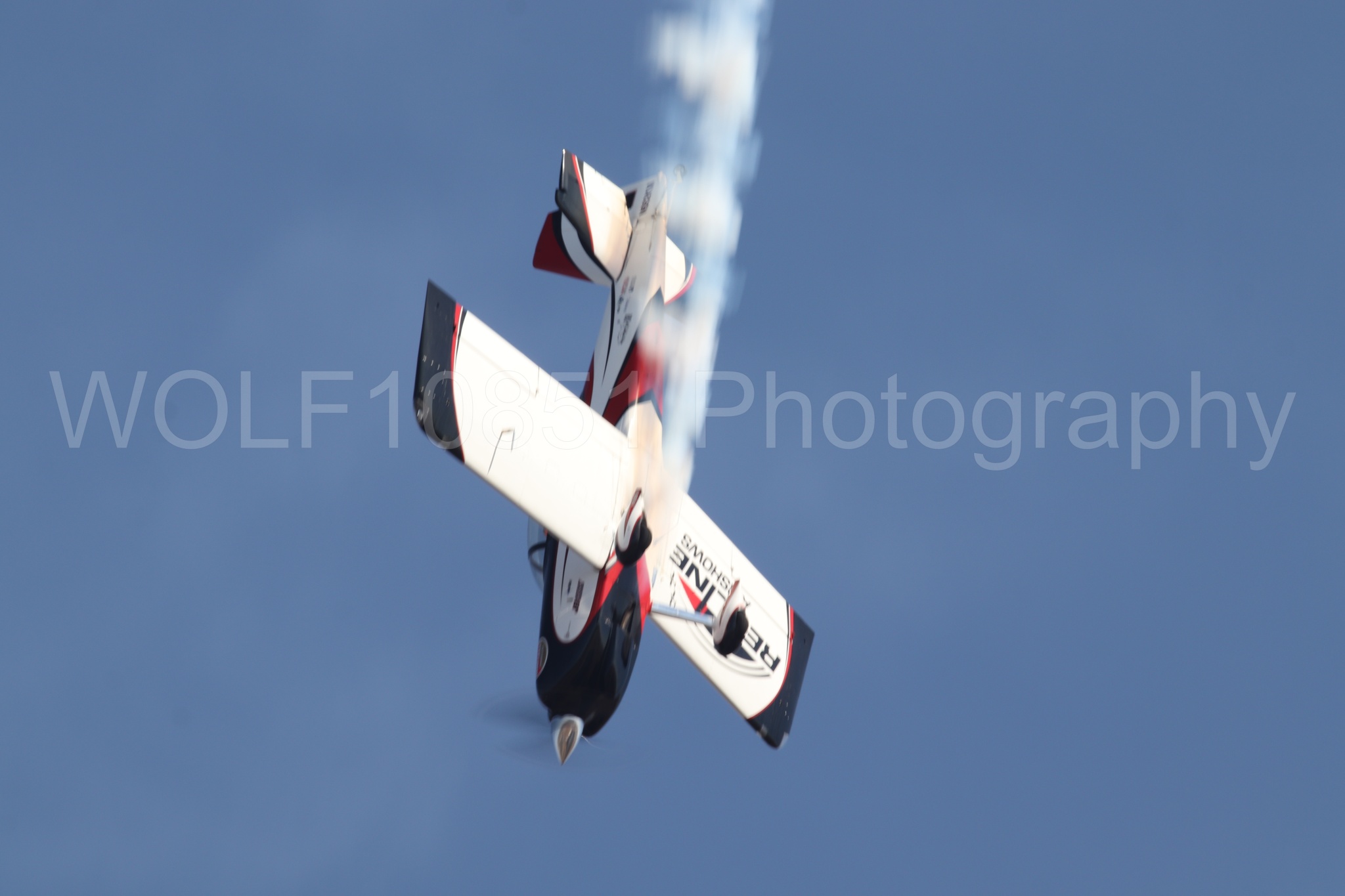 Van RV-8 | Redline Airshows | WOLF10851 Photography