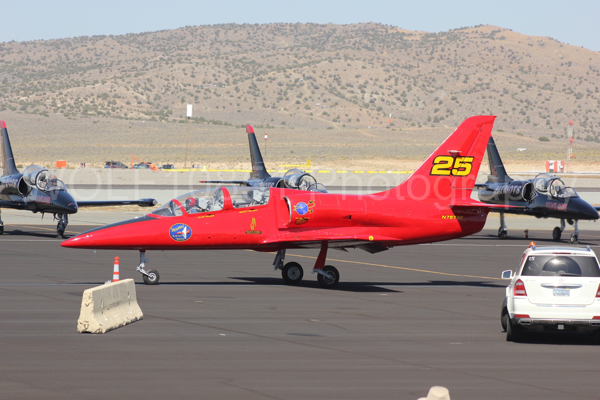 Aviation photography by WOLF10851 featuring L-39 Albatros, Reno Air Races 2013.