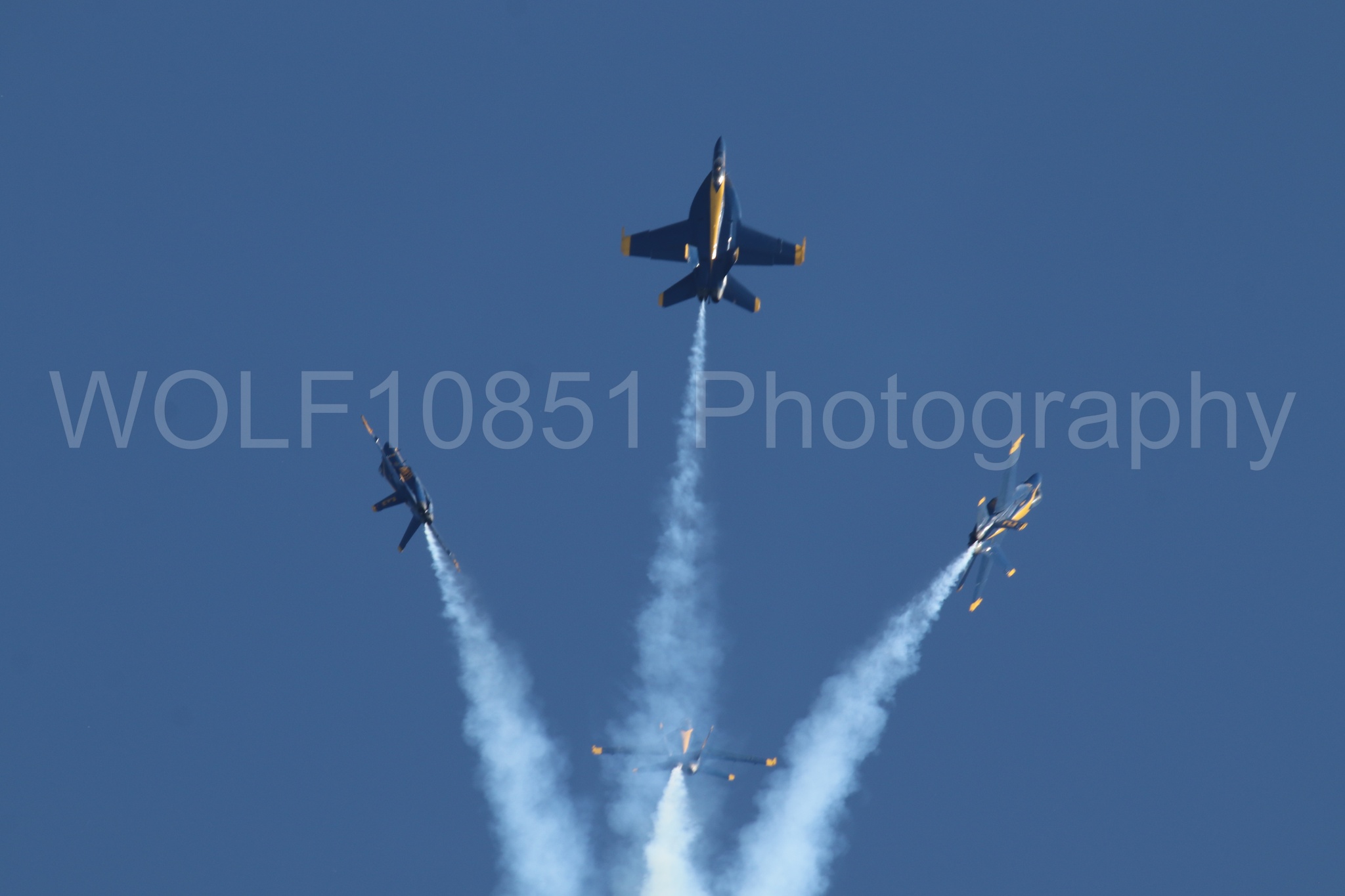 Aviation photography by WOLF10851 featuring FA-18 Super Hornet, Blue Angels, Blue and Gold, Wings Over Solano 2024.