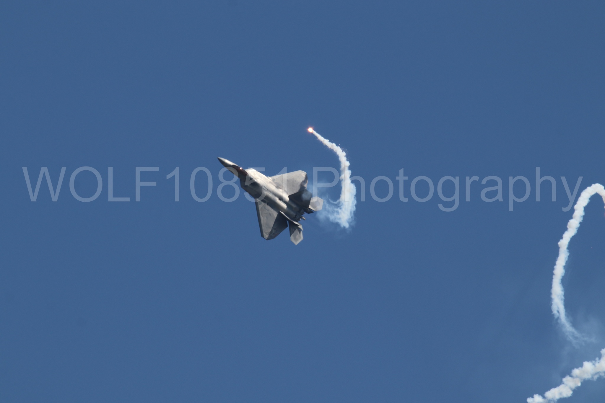 Aviation photography by WOLF10851 featuring F-22 Raptor, Raptor Demo Team, Wings Over Solano 2024, Flares.