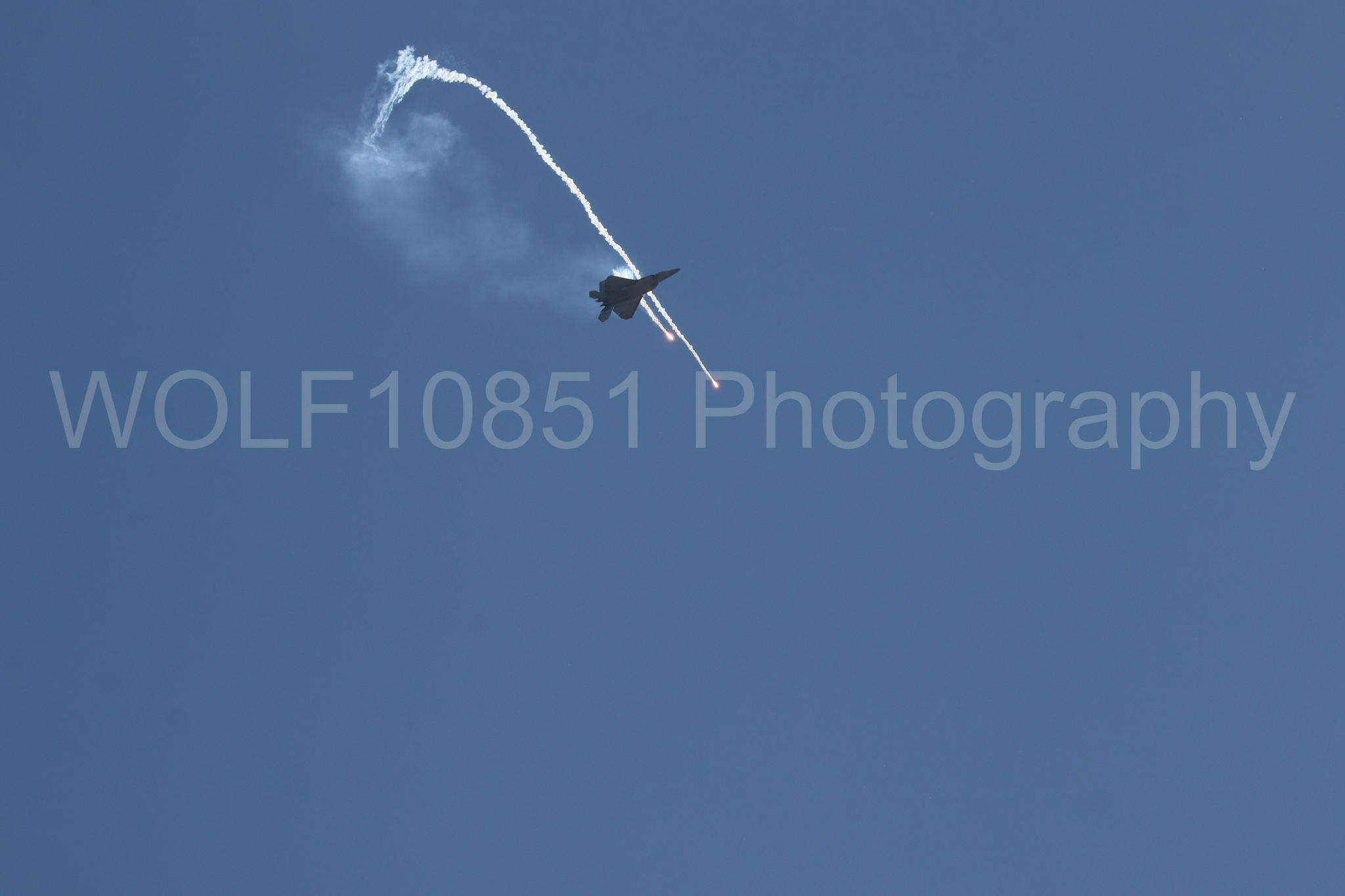 Aviation photography by WOLF10851 featuring F-22 Raptor, Raptor Demo Team, Wings Over Solano 2024, Flares.