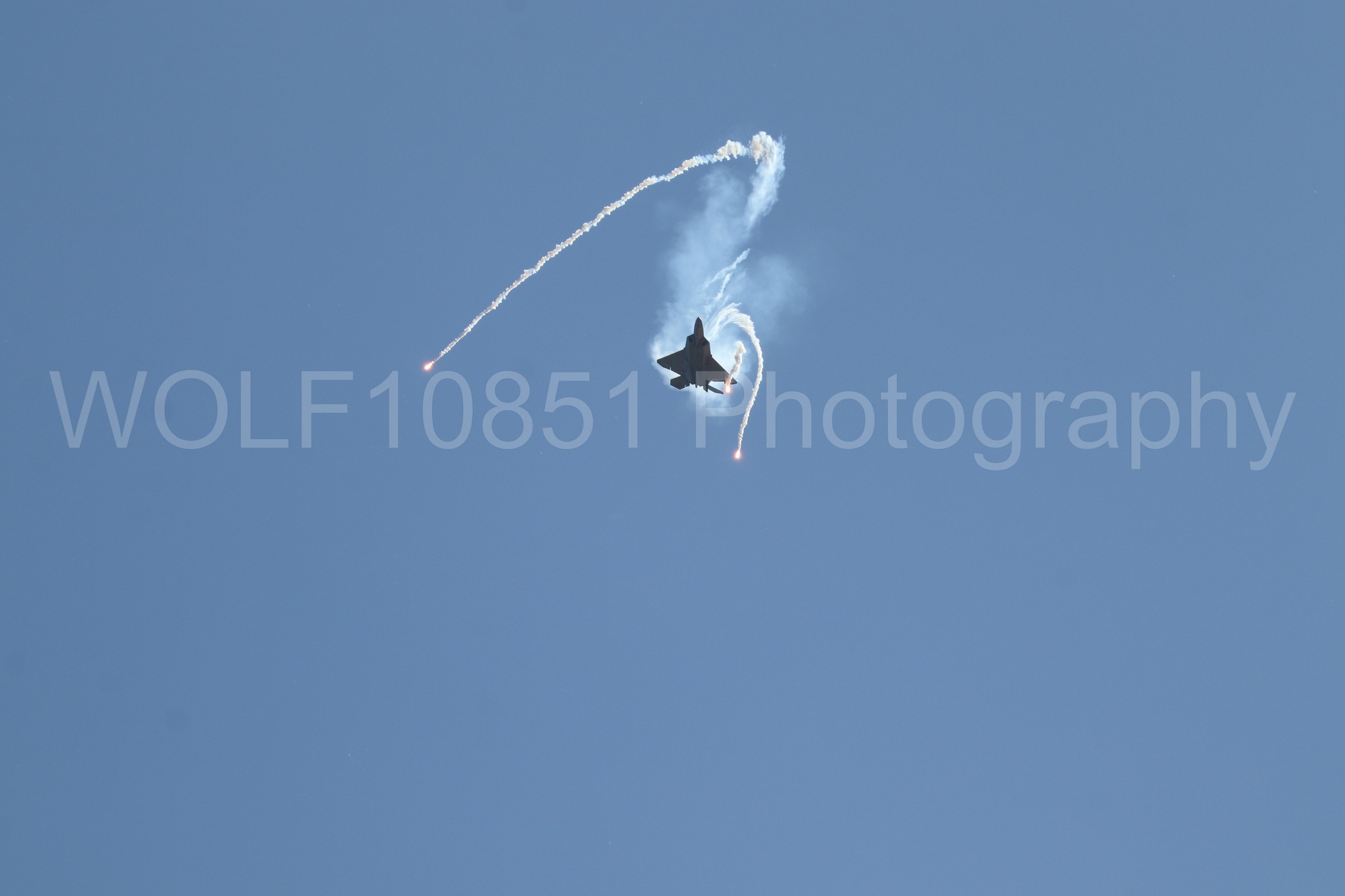 Aviation photography by WOLF10851 featuring F-22 Raptor, Raptor Demo Team, Wings Over Solano 2024, Flares.