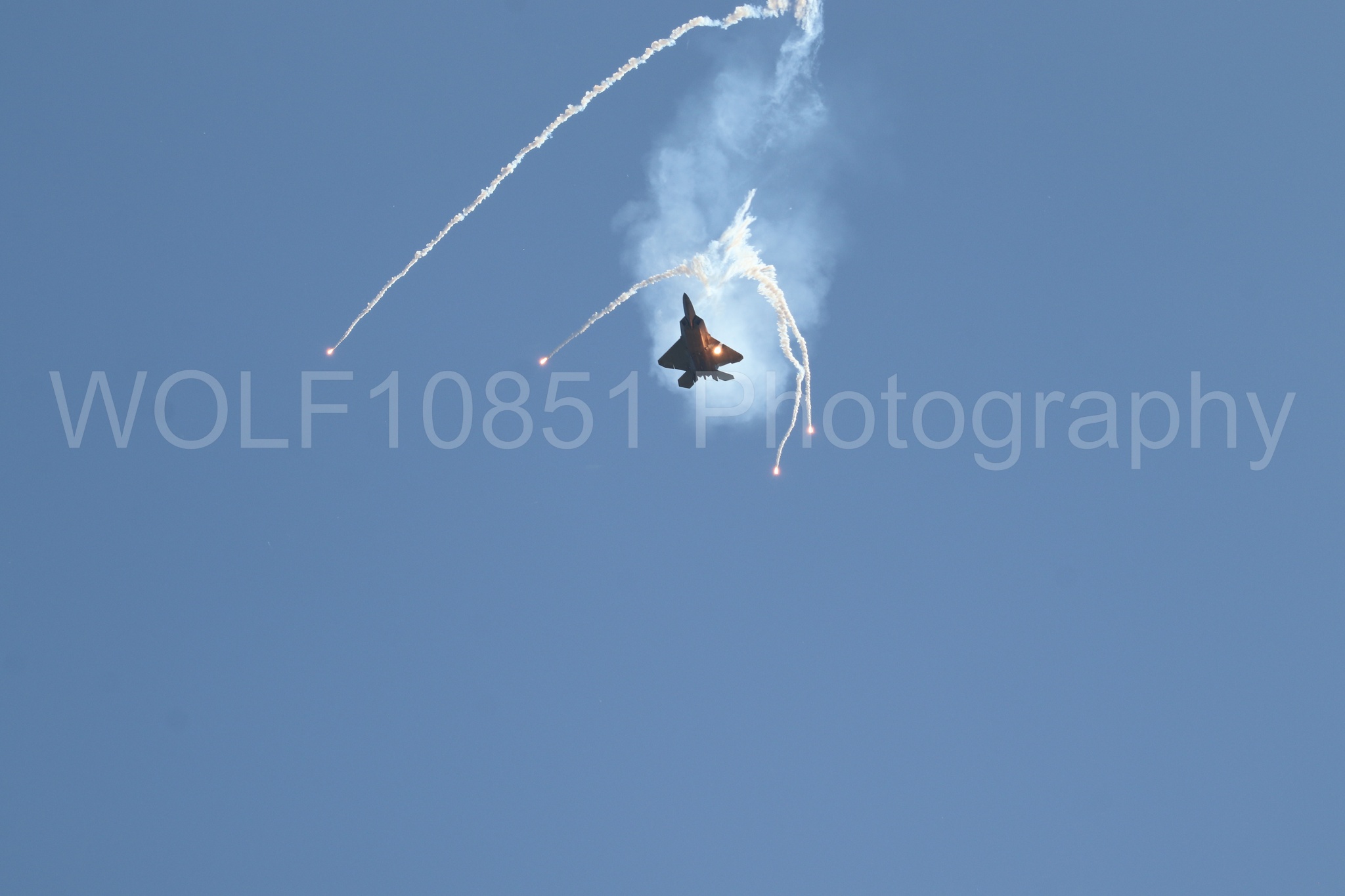 Aviation photography by WOLF10851 featuring F-22 Raptor, Raptor Demo Team, Wings Over Solano 2024, Flares.