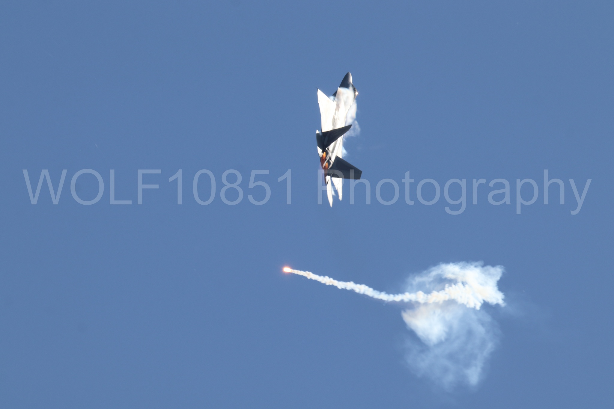 Aviation photography by WOLF10851 featuring F-22 Raptor, Raptor Demo Team, Wings Over Solano 2024, Flares.