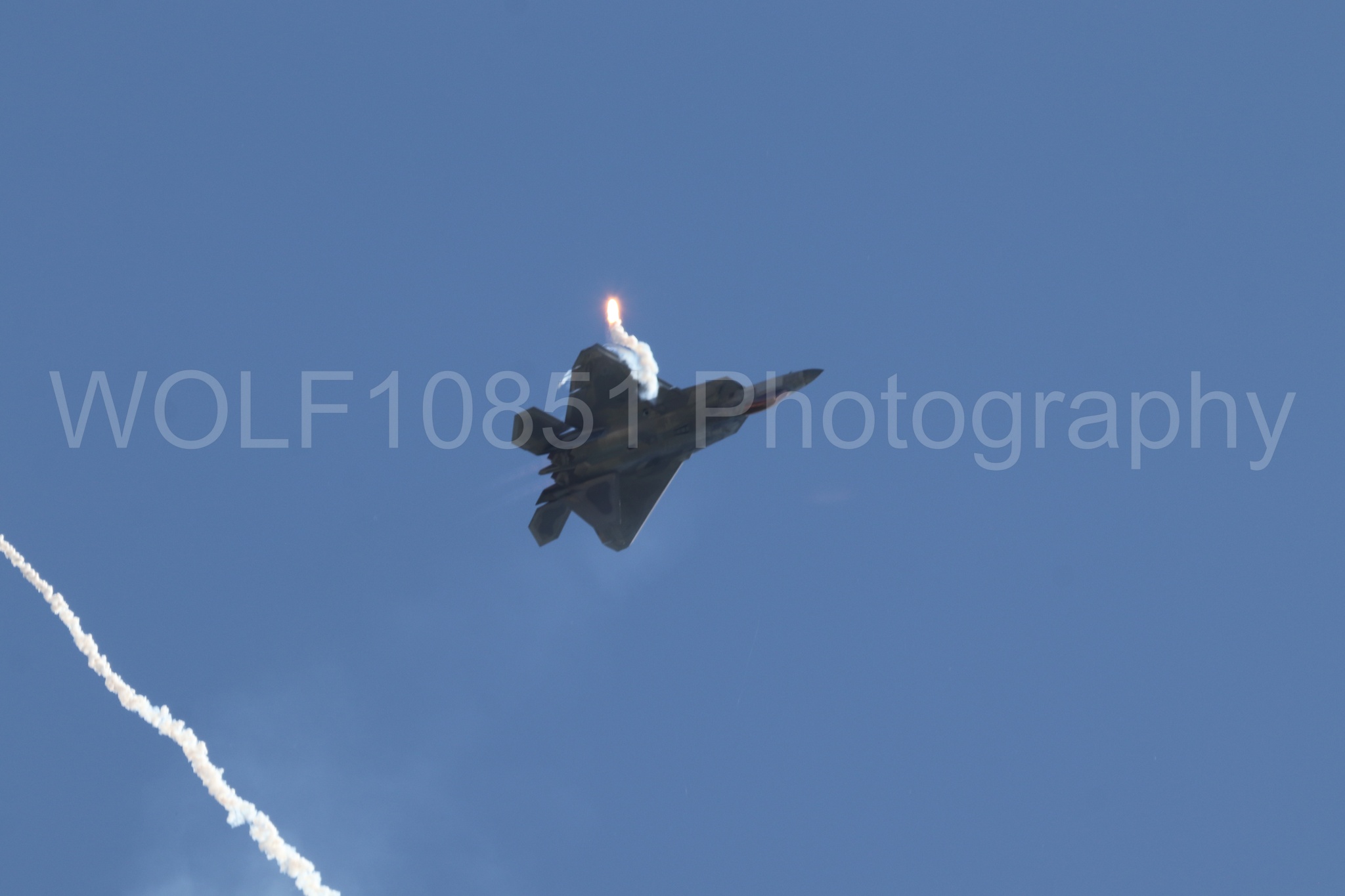 Aviation photography by WOLF10851 featuring F-22 Raptor, Raptor Demo Team, Wings Over Solano 2024, Flares.