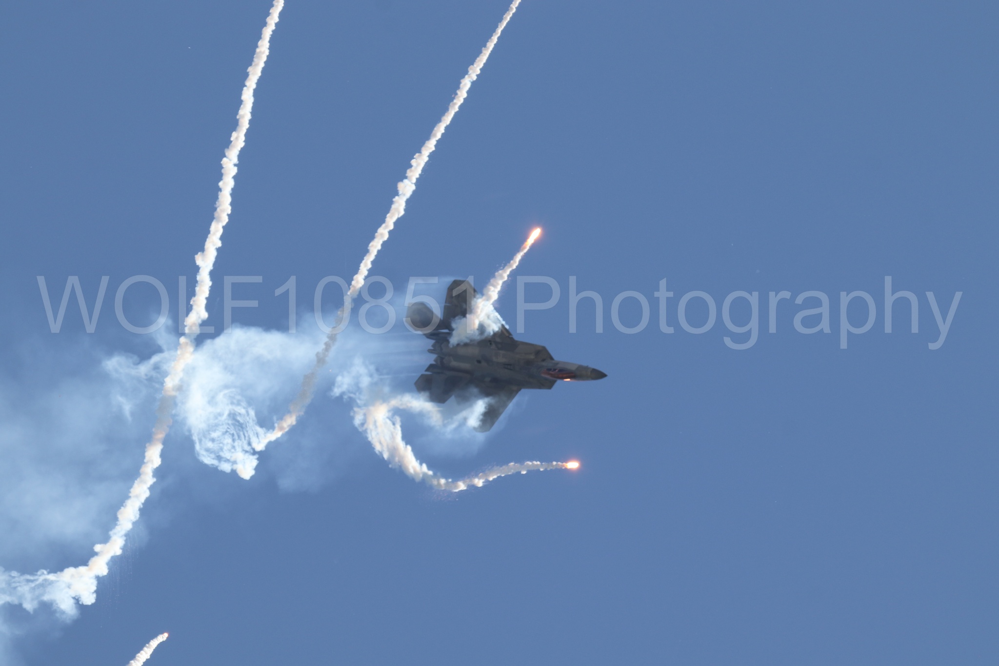 Aviation photography by WOLF10851 featuring F-22 Raptor, Raptor Demo Team, Wings Over Solano 2024, Flares.