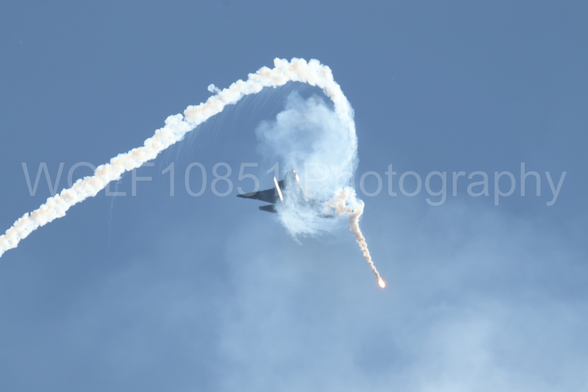 Aviation photography by WOLF10851 featuring F-22 Raptor, Raptor Demo Team, Wings Over Solano 2024, Flares.