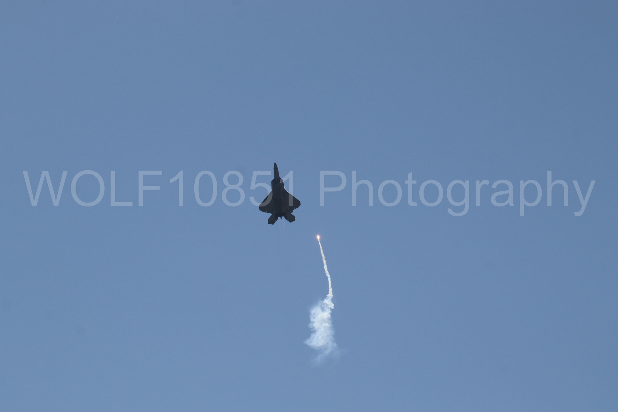 Aviation photography by WOLF10851 featuring F-22 Raptor, Raptor Demo Team, Wings Over Solano 2024, Flares.