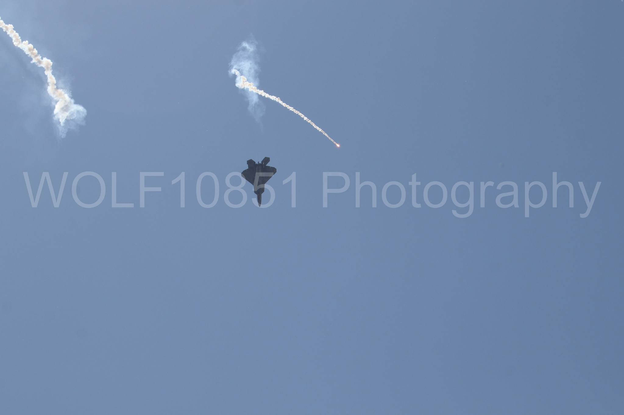 Aviation photography by WOLF10851 featuring F-22 Raptor, Raptor Demo Team, Wings Over Solano 2024, Flares.
