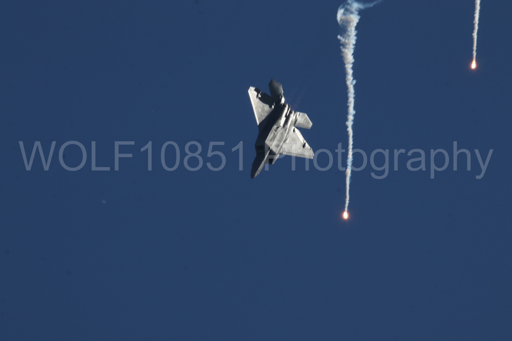 Aviation photography by WOLF10851 featuring F-22 Raptor, Raptor Demo Team, Wings Over Solano 2024, Flares.