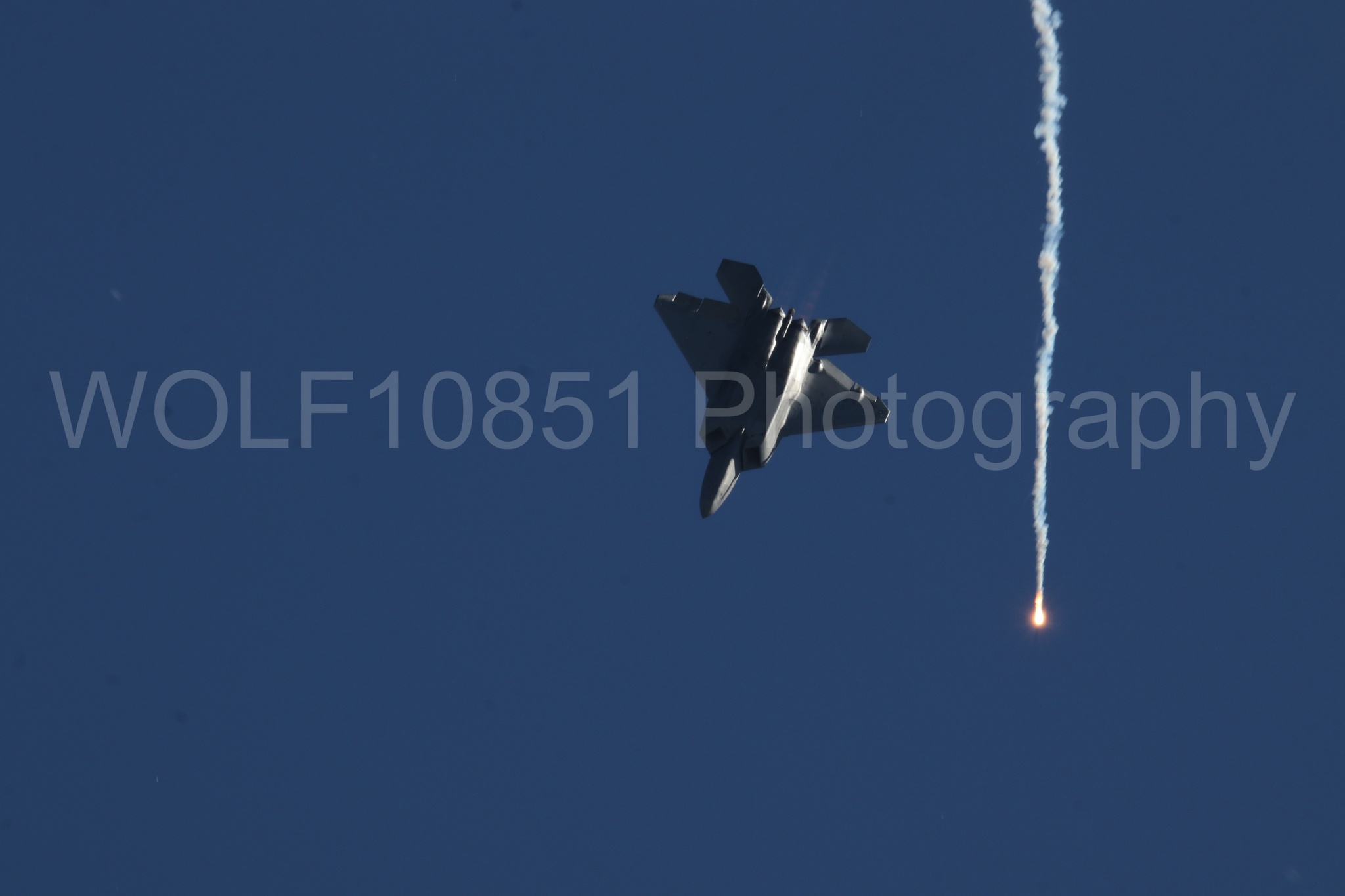 Aviation photography by WOLF10851 featuring F-22 Raptor, Raptor Demo Team, Wings Over Solano 2024, Flares.