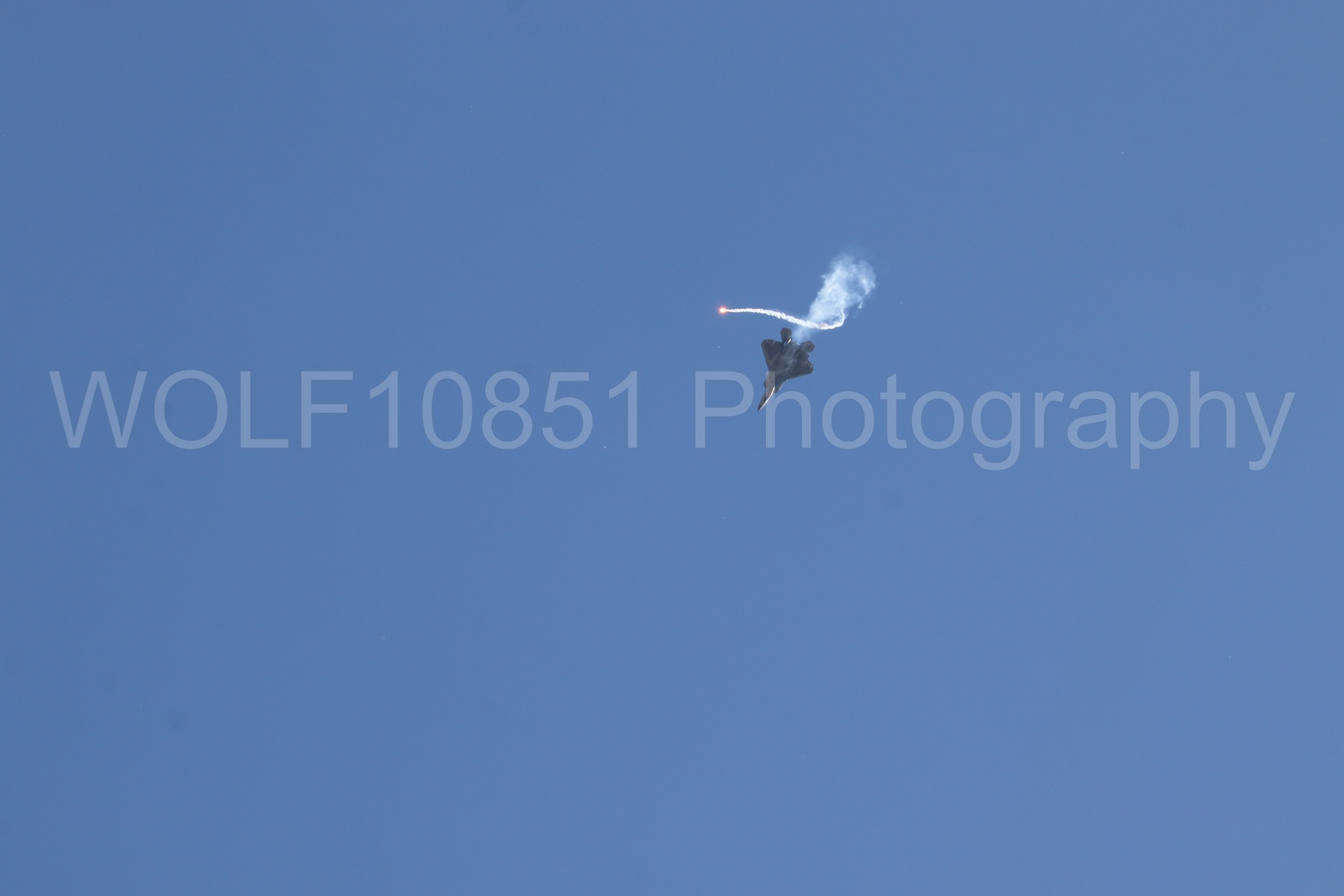 Aviation photography by WOLF10851 featuring F-22 Raptor, Raptor Demo Team, Wings Over Solano 2024, Flares.