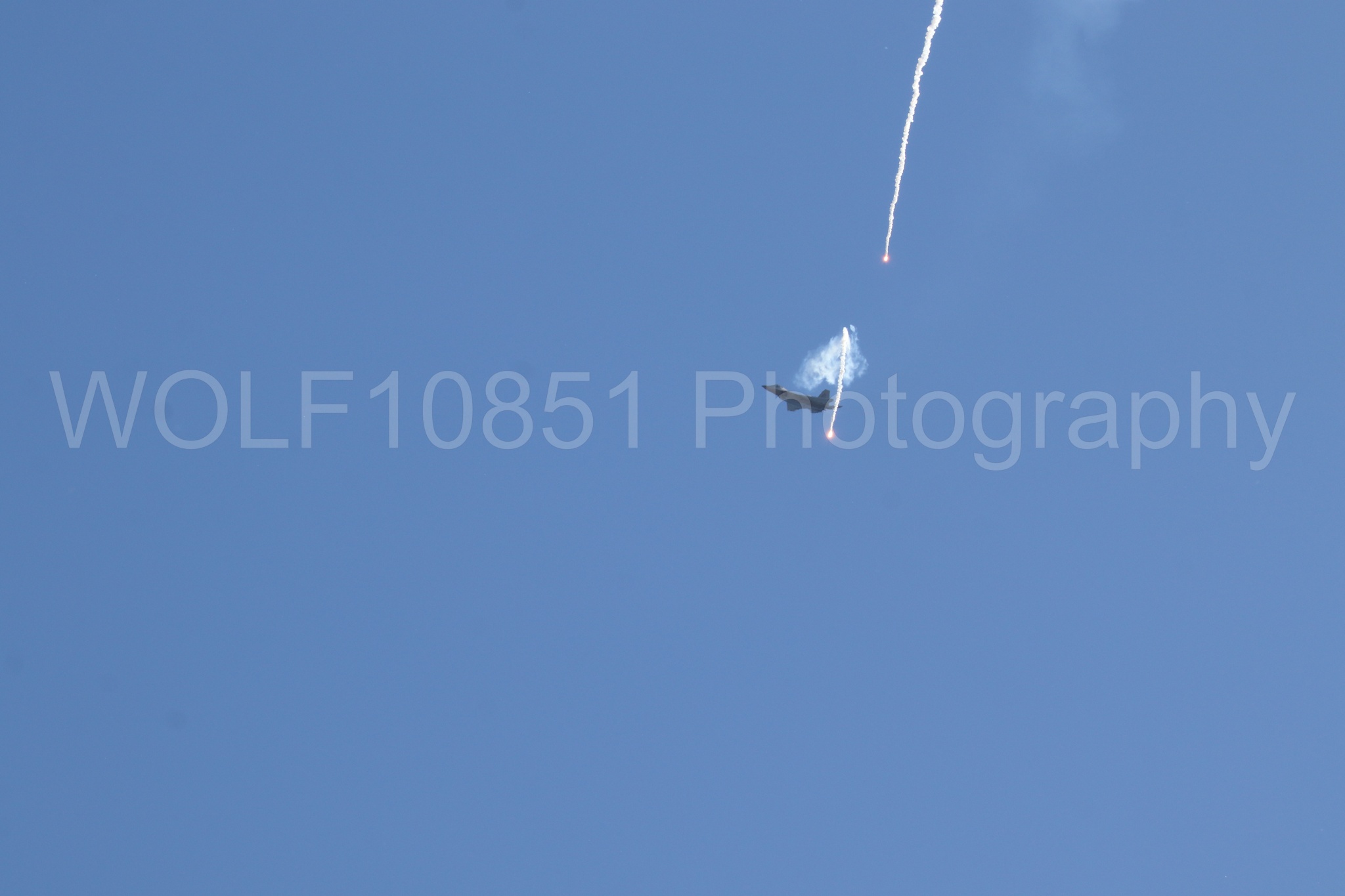 Aviation photography by WOLF10851 featuring F-22 Raptor, Raptor Demo Team, Wings Over Solano 2024, Flares.