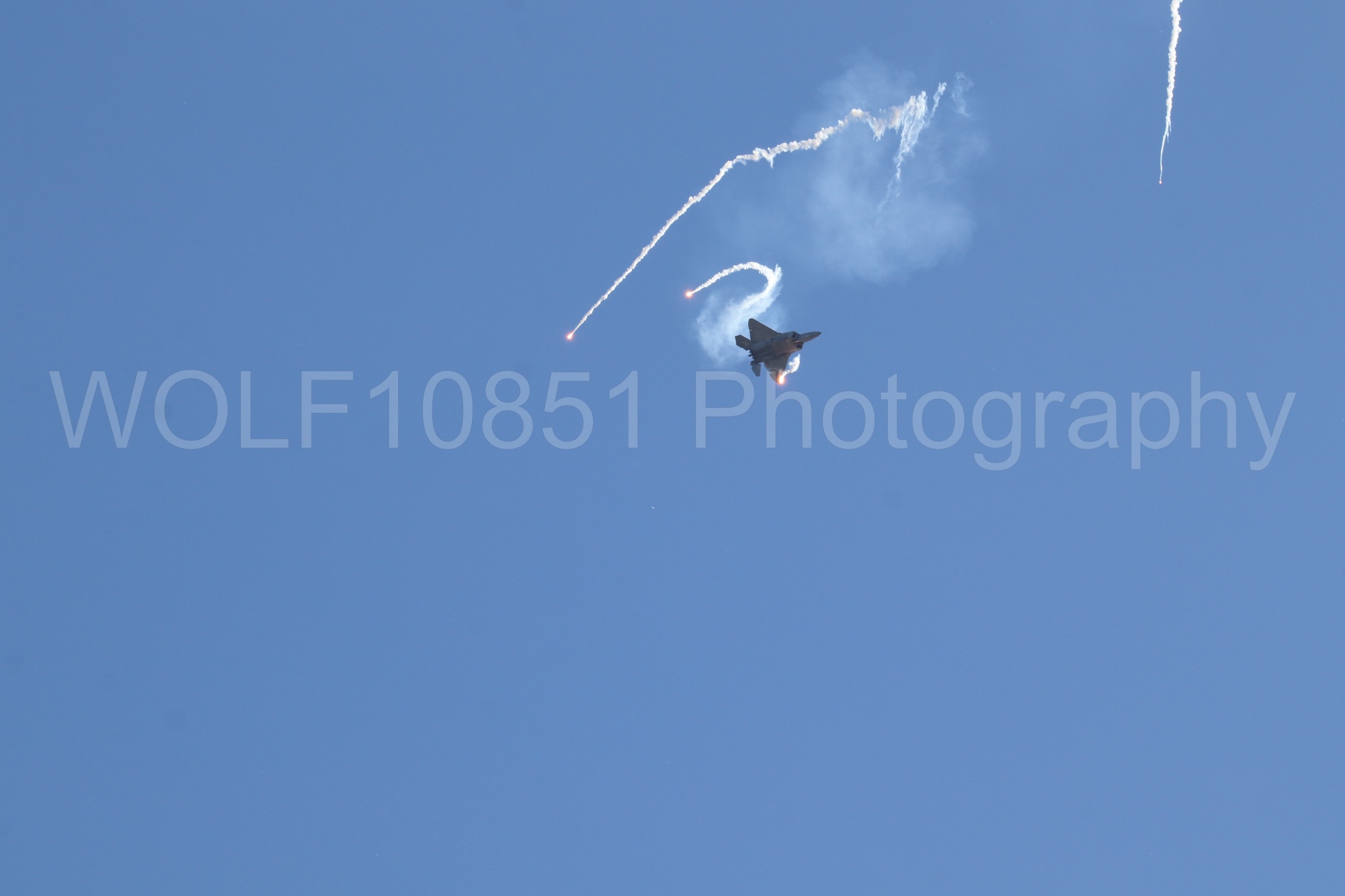 Aviation photography by WOLF10851 featuring F-22 Raptor, Raptor Demo Team, Wings Over Solano 2024, Flares.