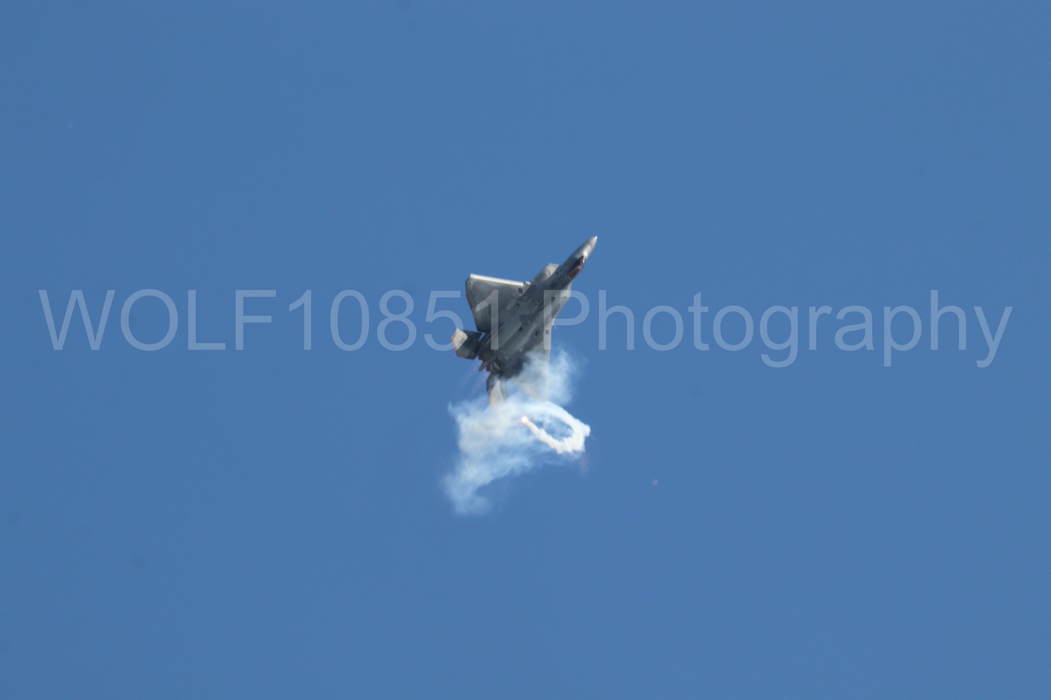 Aviation photography by WOLF10851 featuring F-22 Raptor, Raptor Demo Team, Wings Over Solano 2024, Flares.