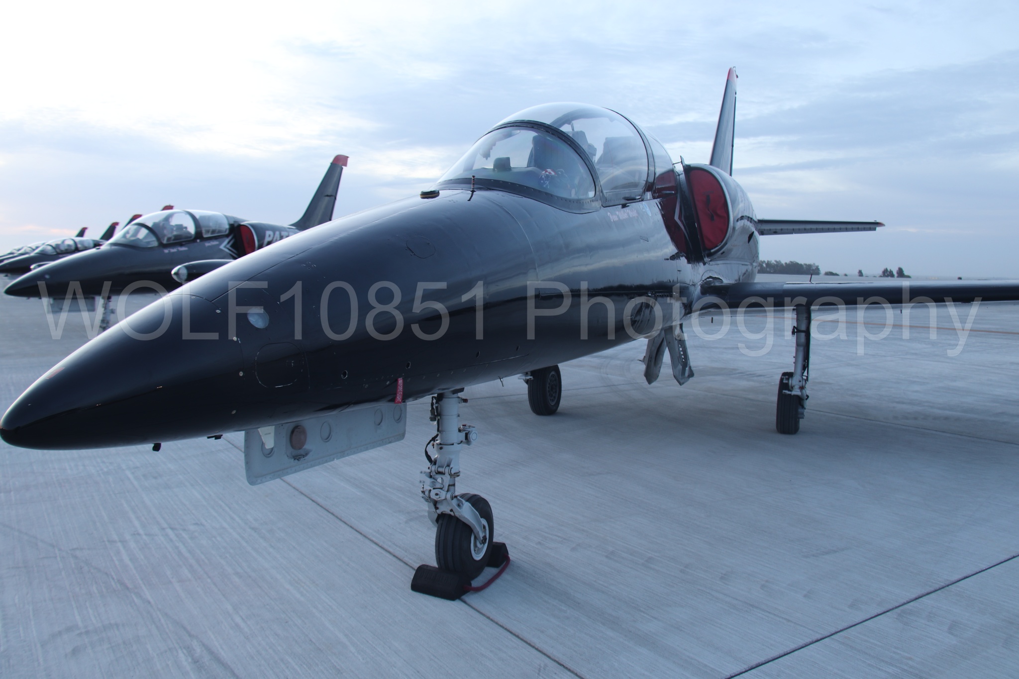 L-39 Albatros | All Black Red lettering | The Patriots Jet Demonstration Team | WOLF10851 Photography