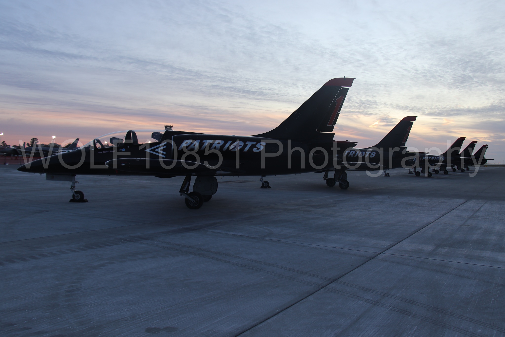 L-39 Albatros | All Black Red lettering | The Patriots Jet Demonstration Team | WOLF10851 Photography