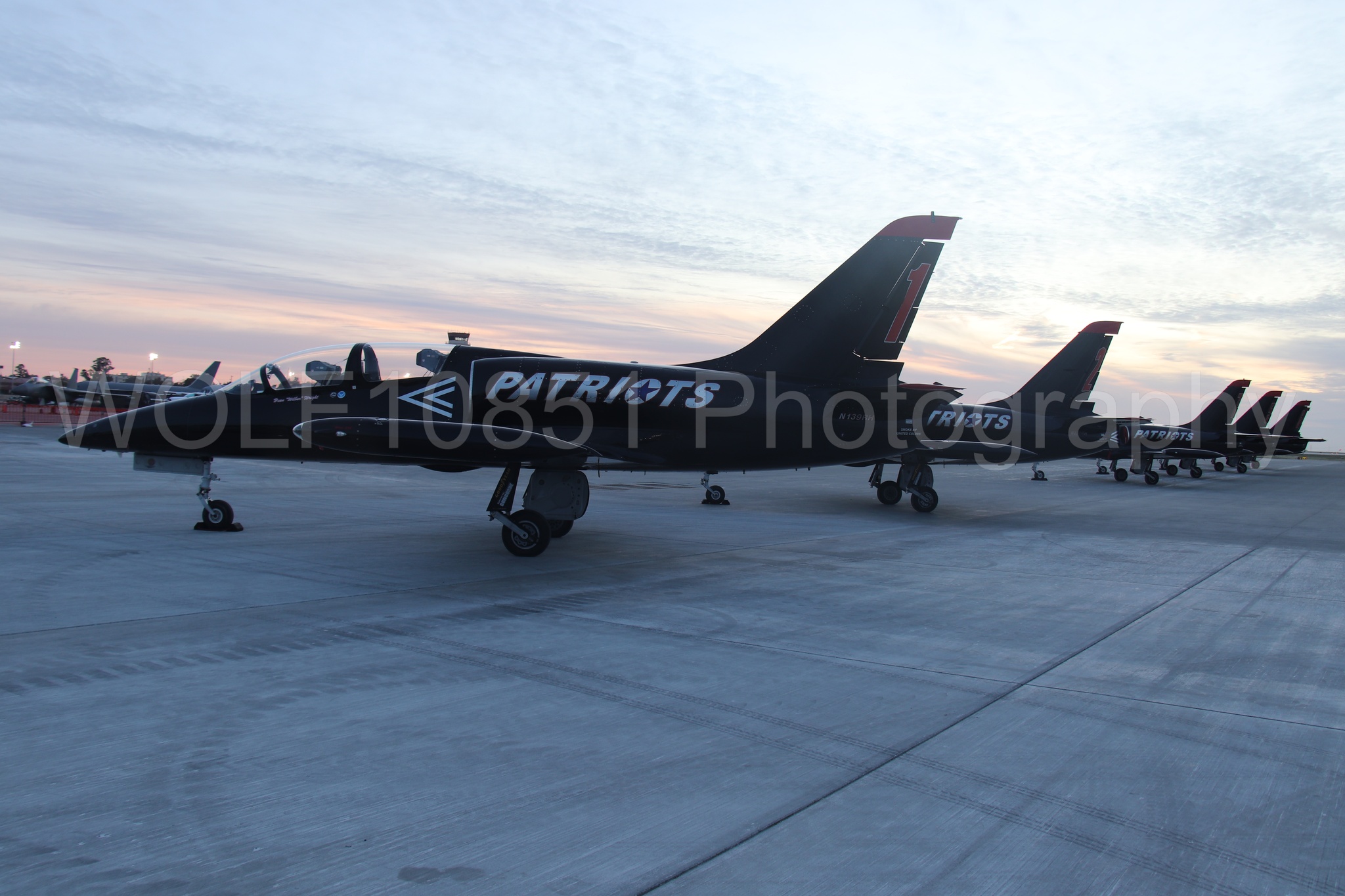 L-39 Albatros | All Black Red lettering | The Patriots Jet Demonstration Team | WOLF10851 Photography