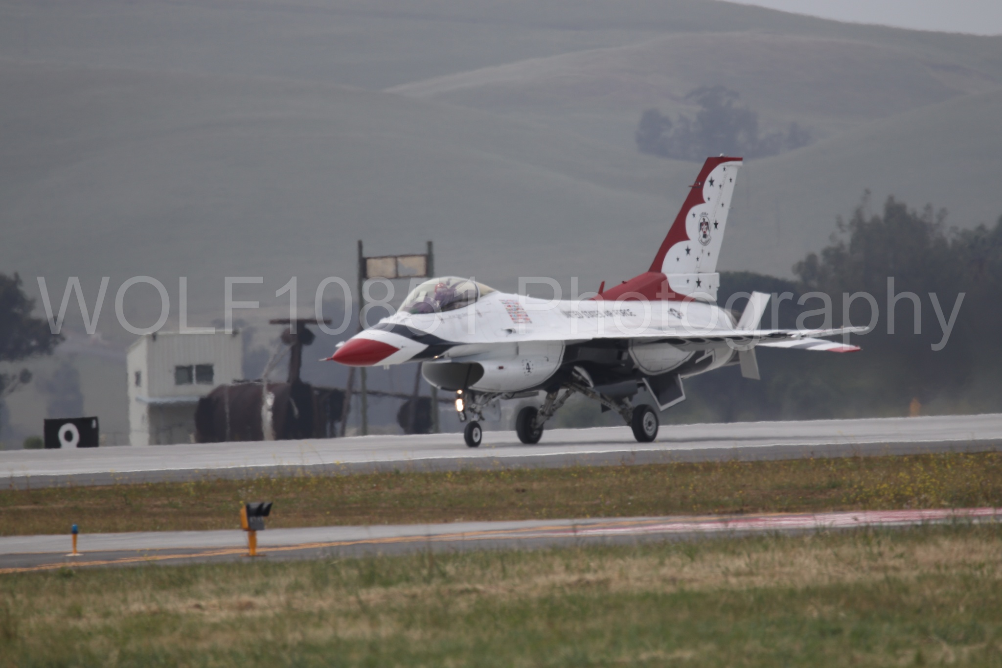 F-16 Fighting Falcon | Red White and Blue | Thunderbirds | WOLF10851 Photography
