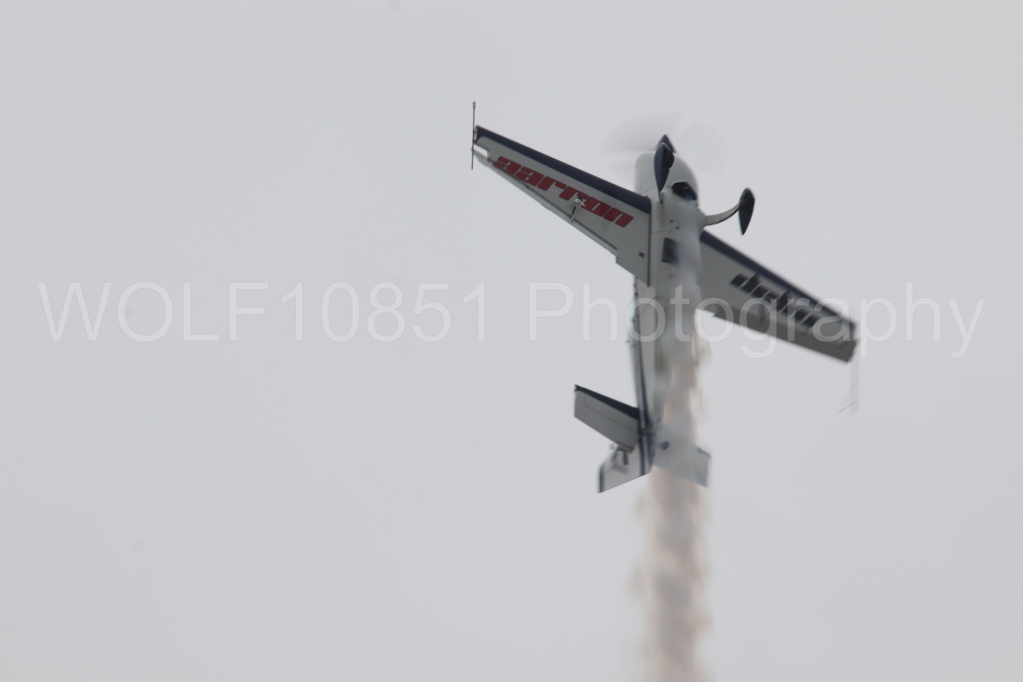 Extra 330 SC | Aarron Deliu | WOLF10851 Photography
