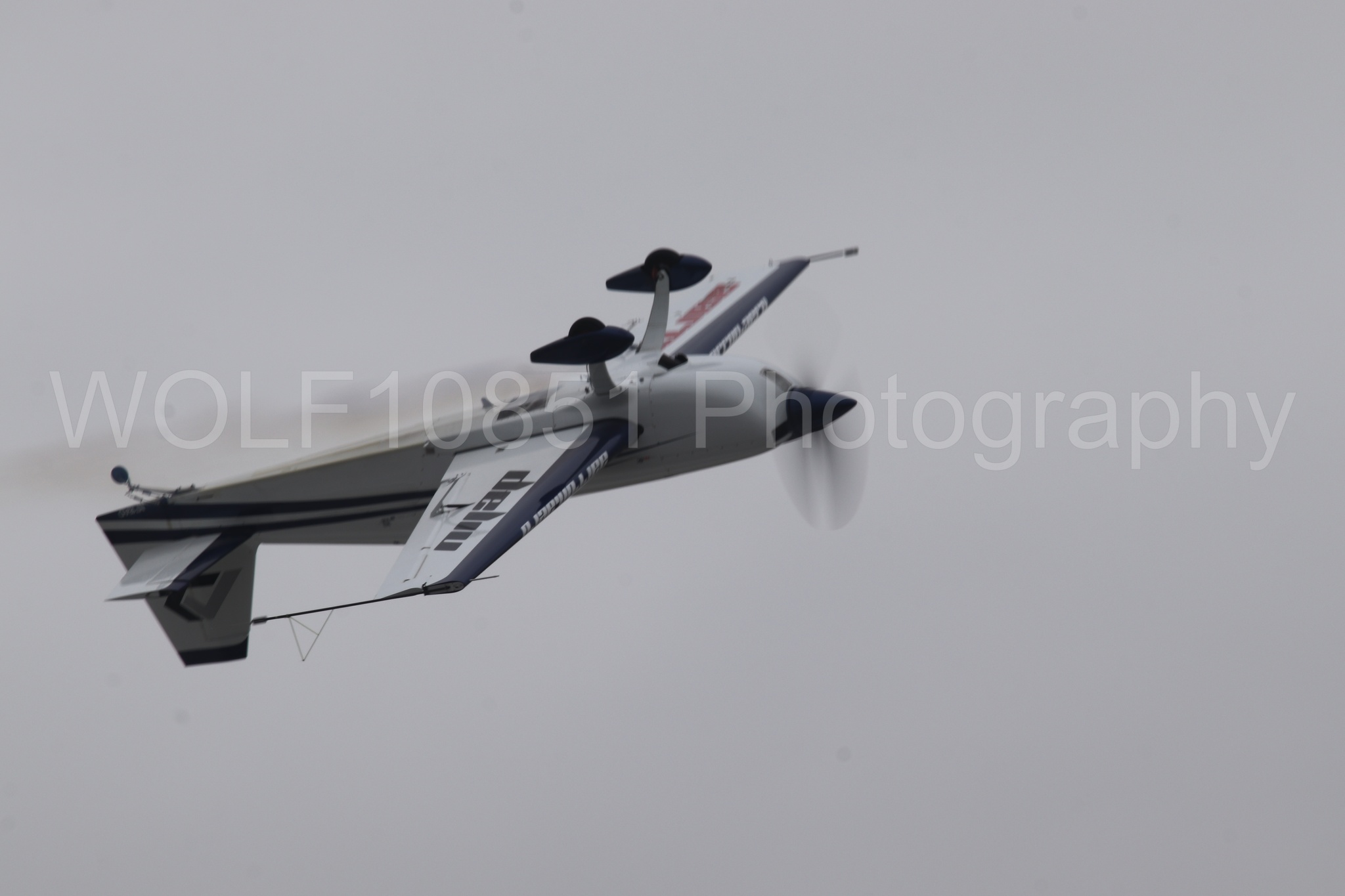 Extra 330 SC | Aarron Deliu | WOLF10851 Photography