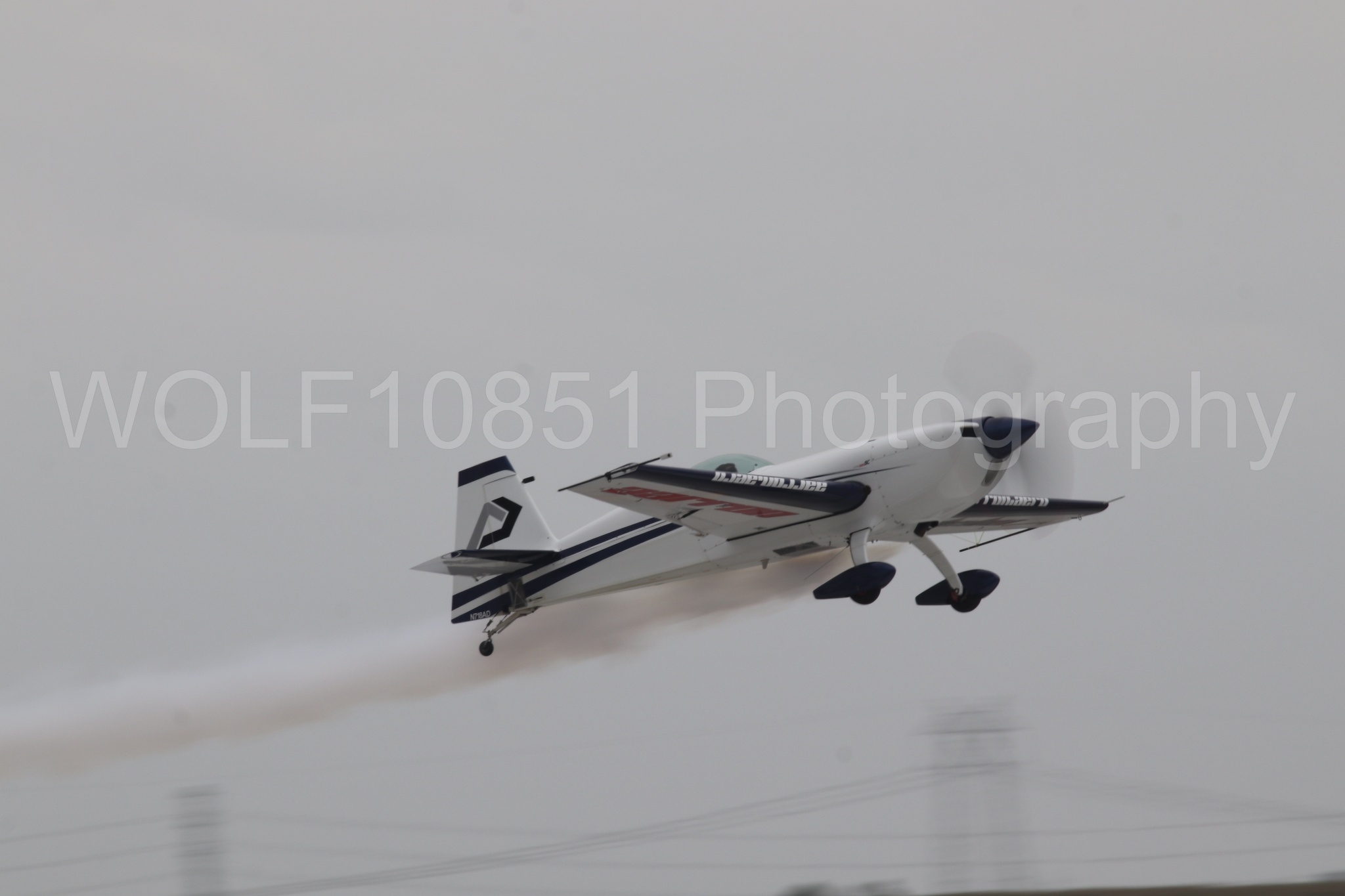 Extra 330 SC | Aarron Deliu | WOLF10851 Photography