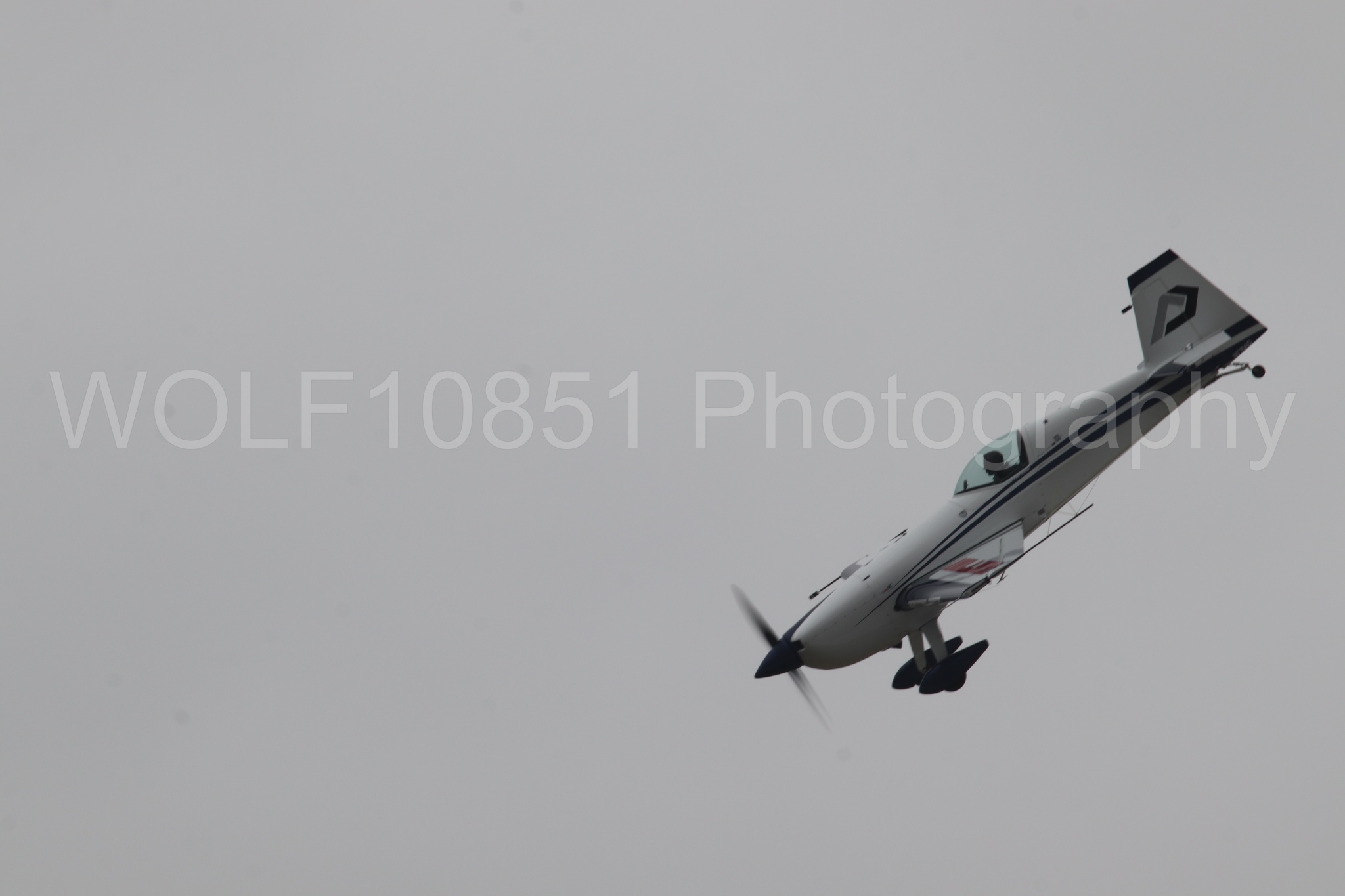 Extra 330 SC | Aarron Deliu | WOLF10851 Photography