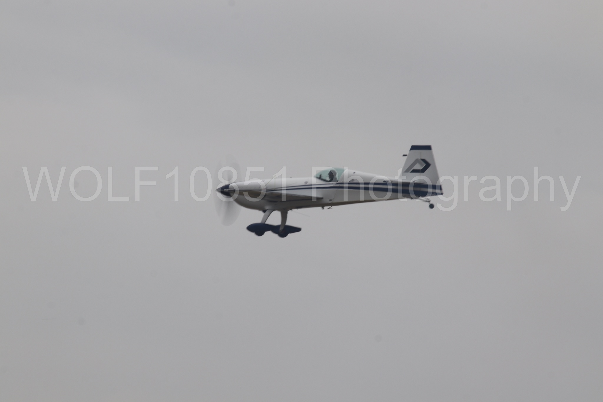 Extra 330 SC | Aarron Deliu | WOLF10851 Photography