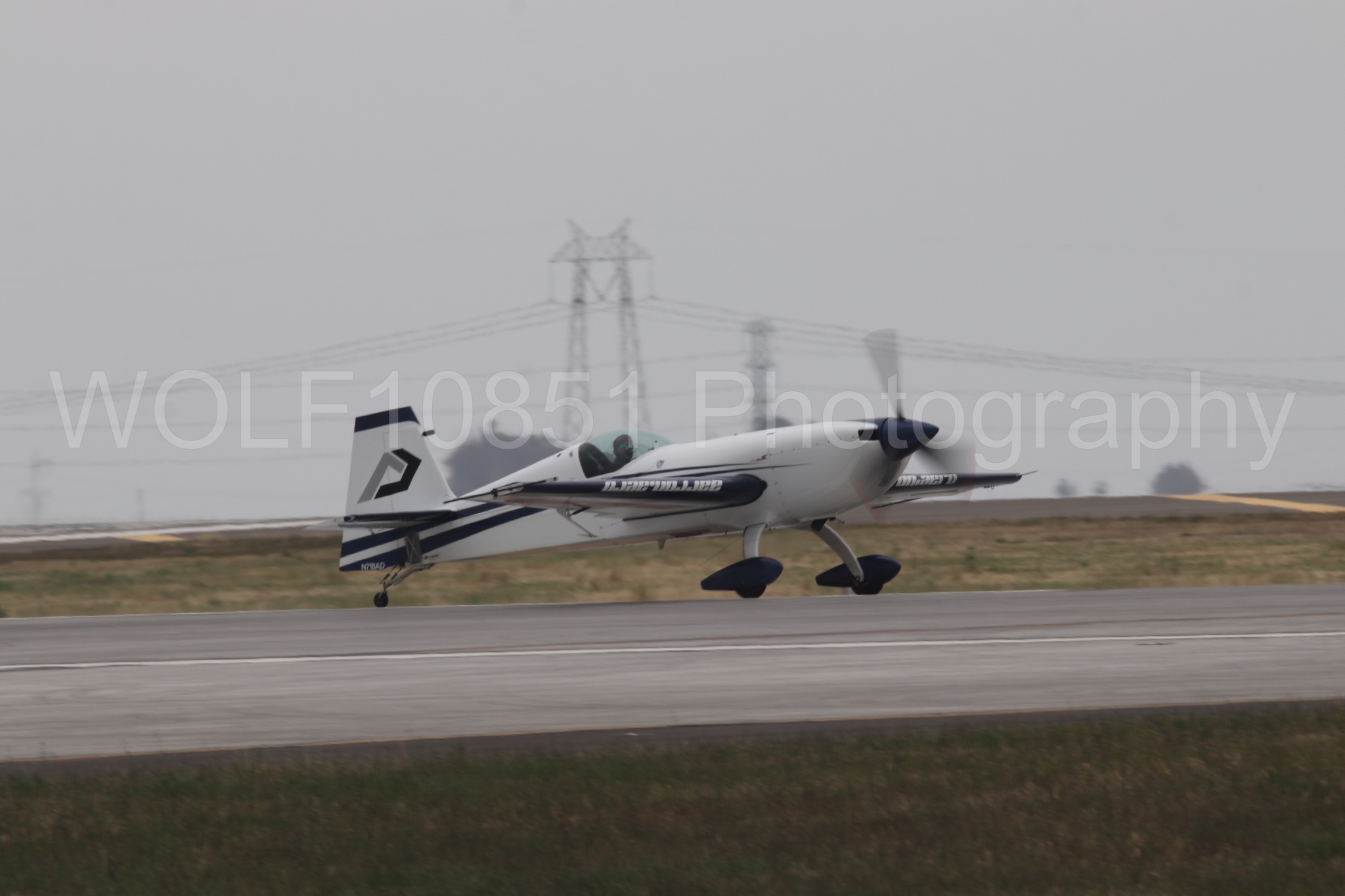 Extra 330 SC | Aarron Deliu | WOLF10851 Photography