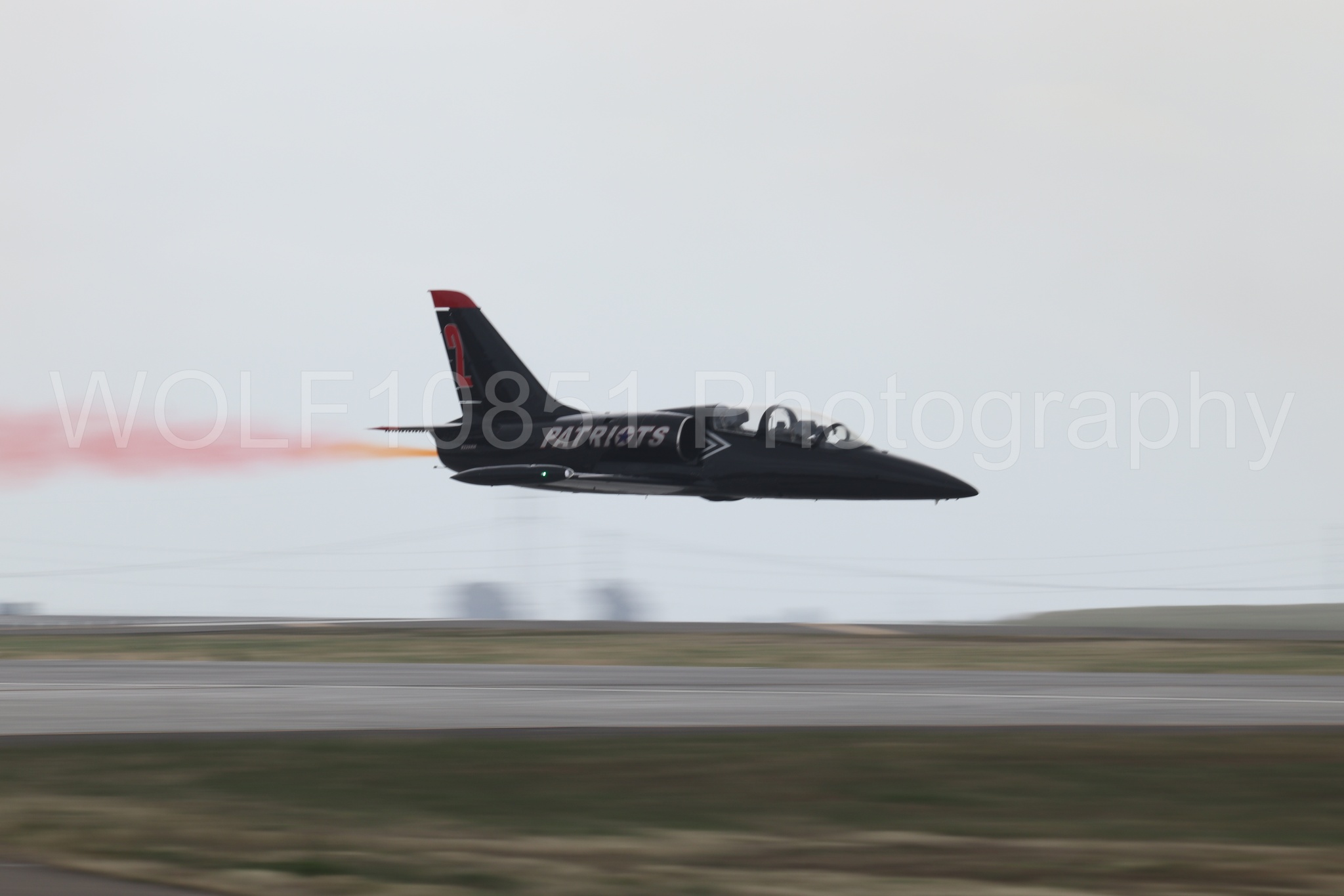 L-39 Albatros | All Black Red lettering | The Patriots Jet Demonstration Team | WOLF10851 Photography